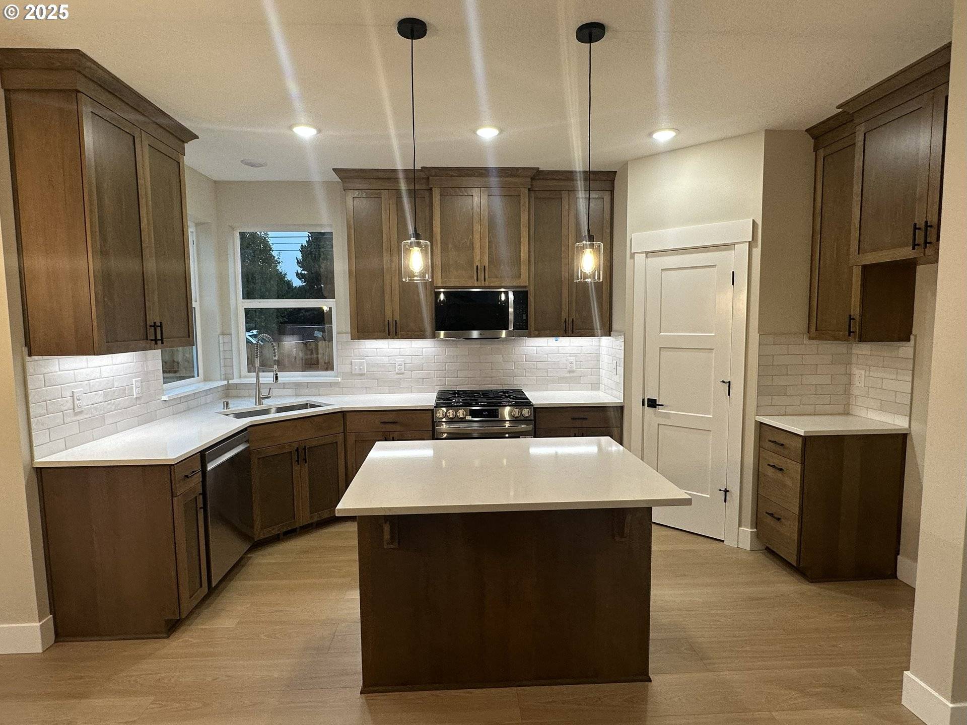 Vancouver, WA 98664,2308 NE 94TH CT