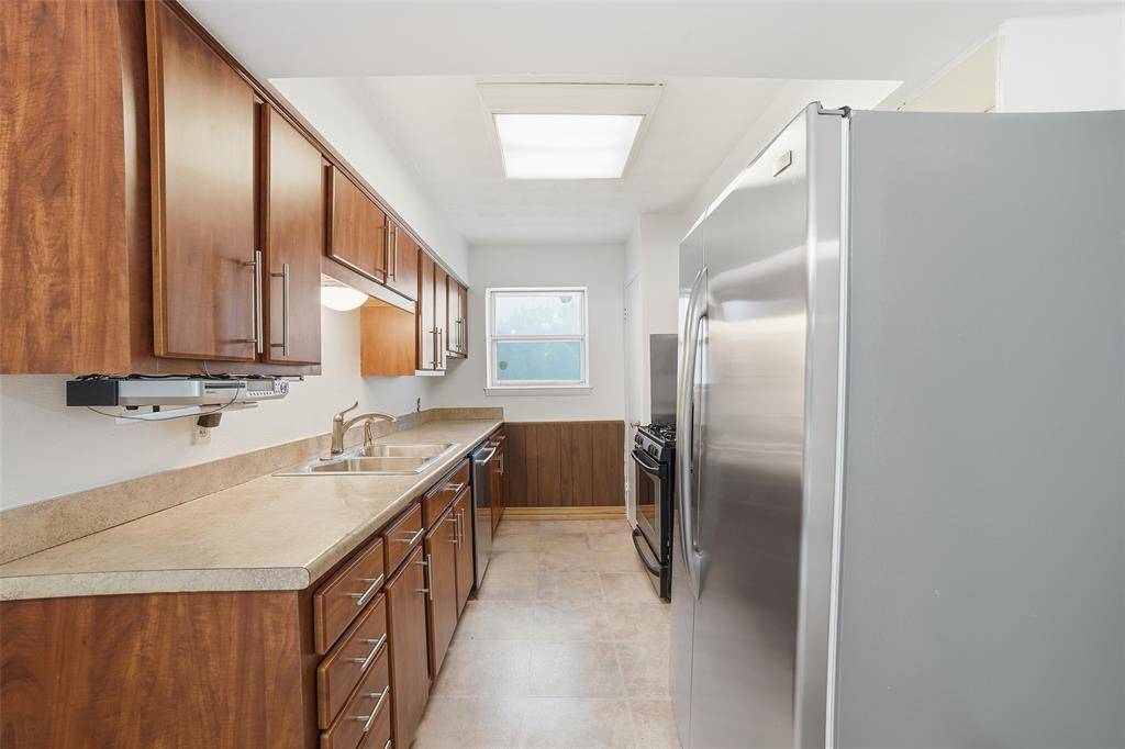 Mesquite, TX 75149,1417 Summit Street