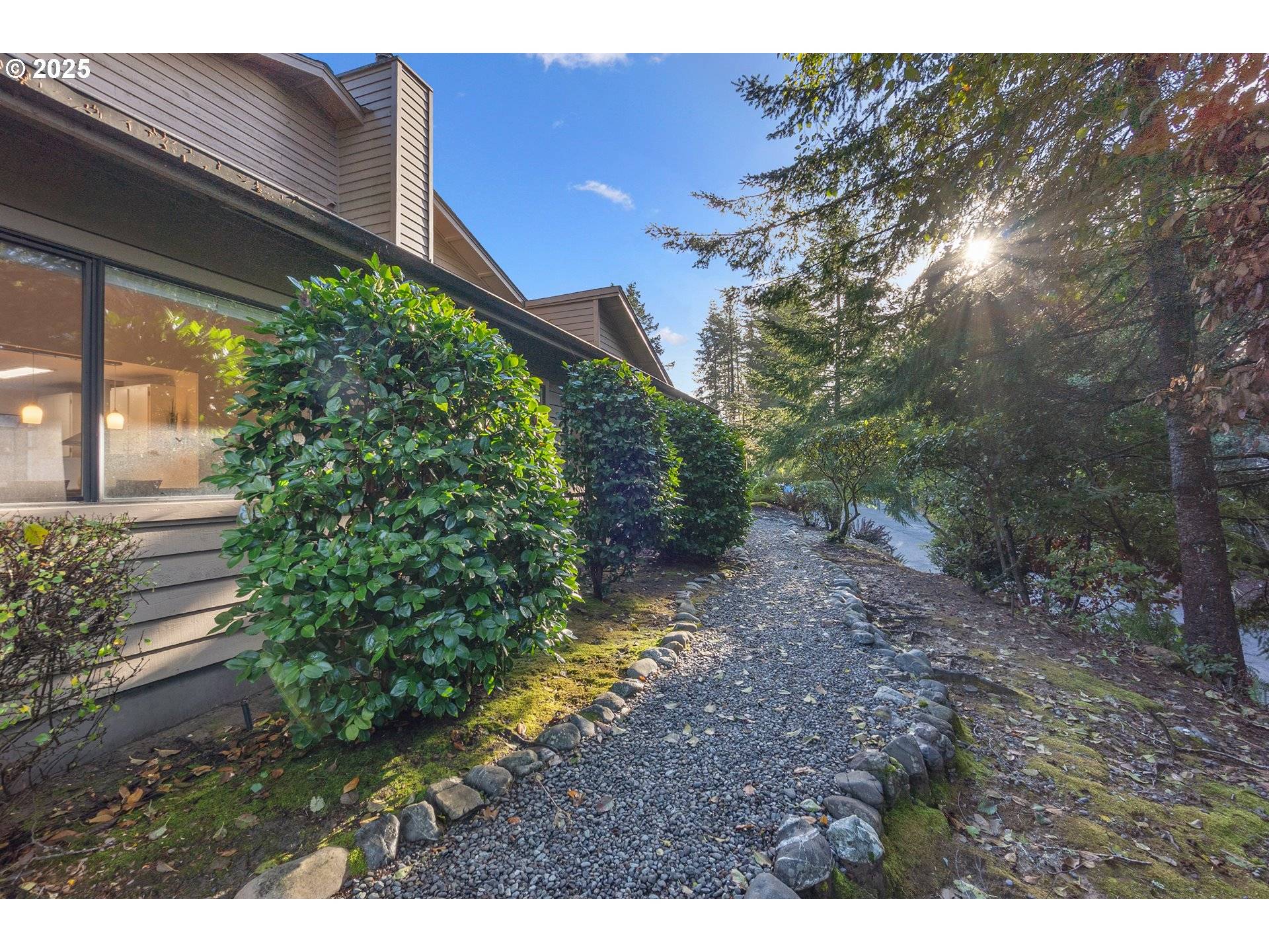 Brookings, OR 97415,1734 ARCH LN