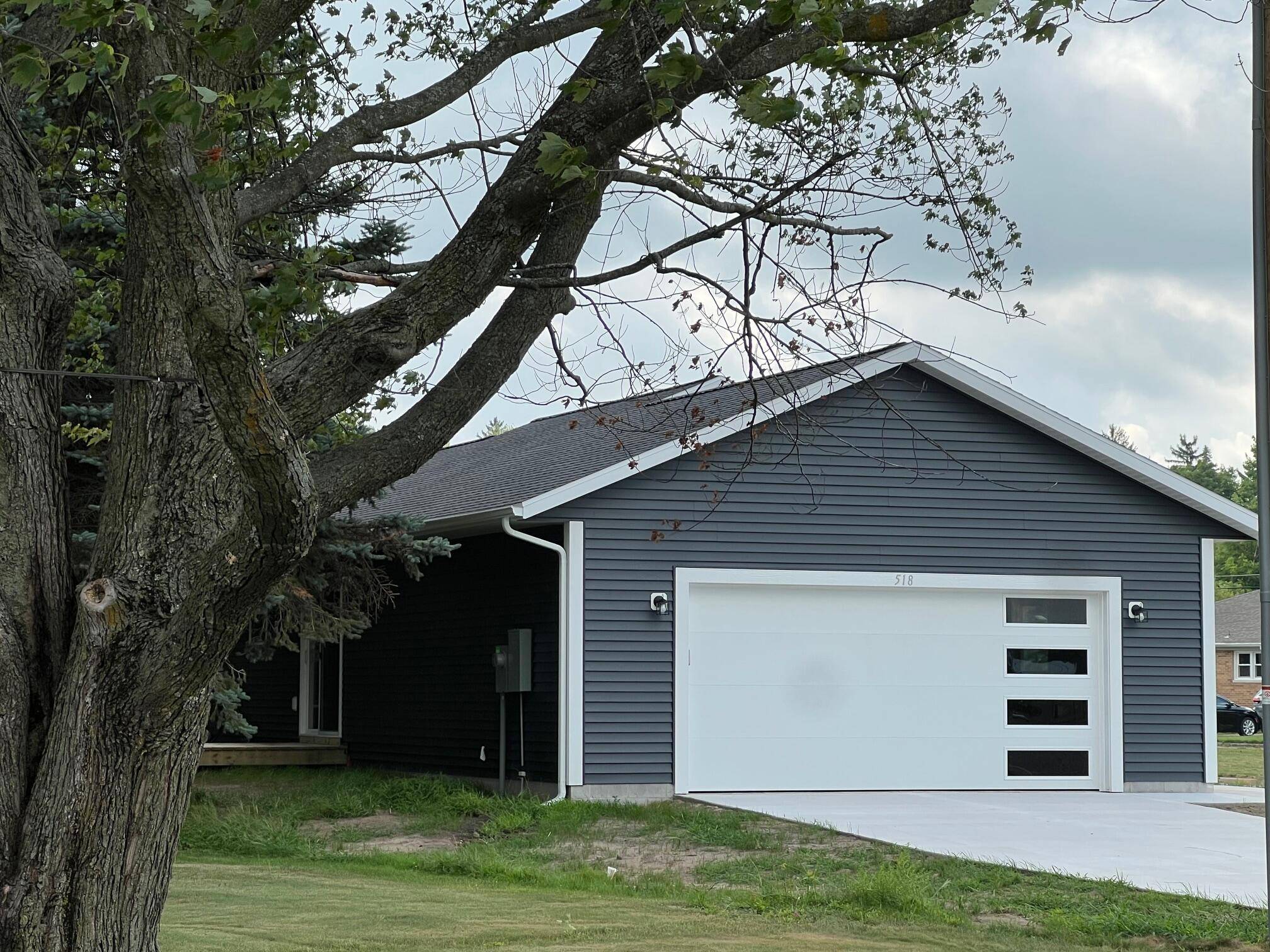 Fremont, MI 49412,518 S Sullivan AVE