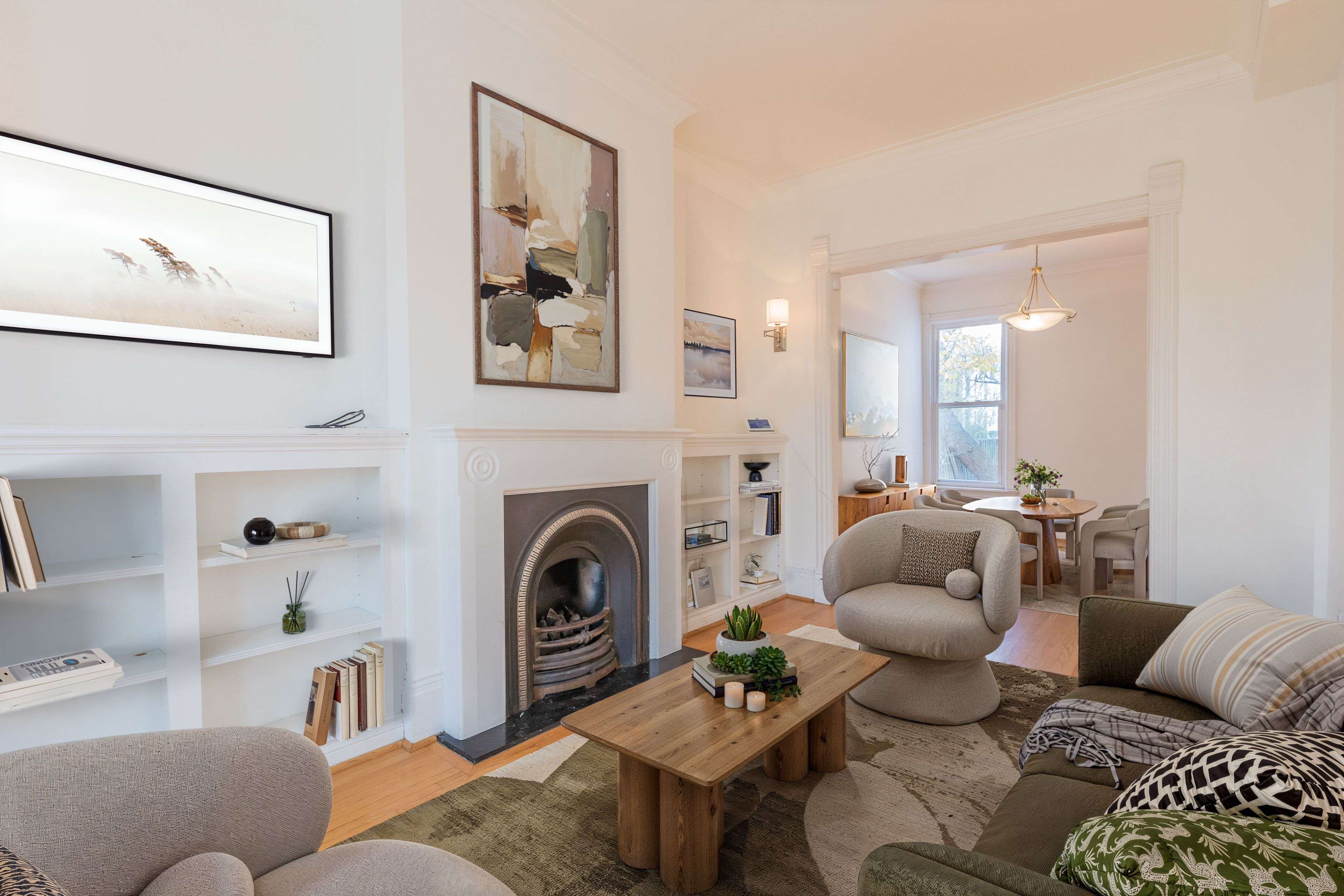 Toronto C09, ON M4T 1A5,84 Shaftesbury AVE