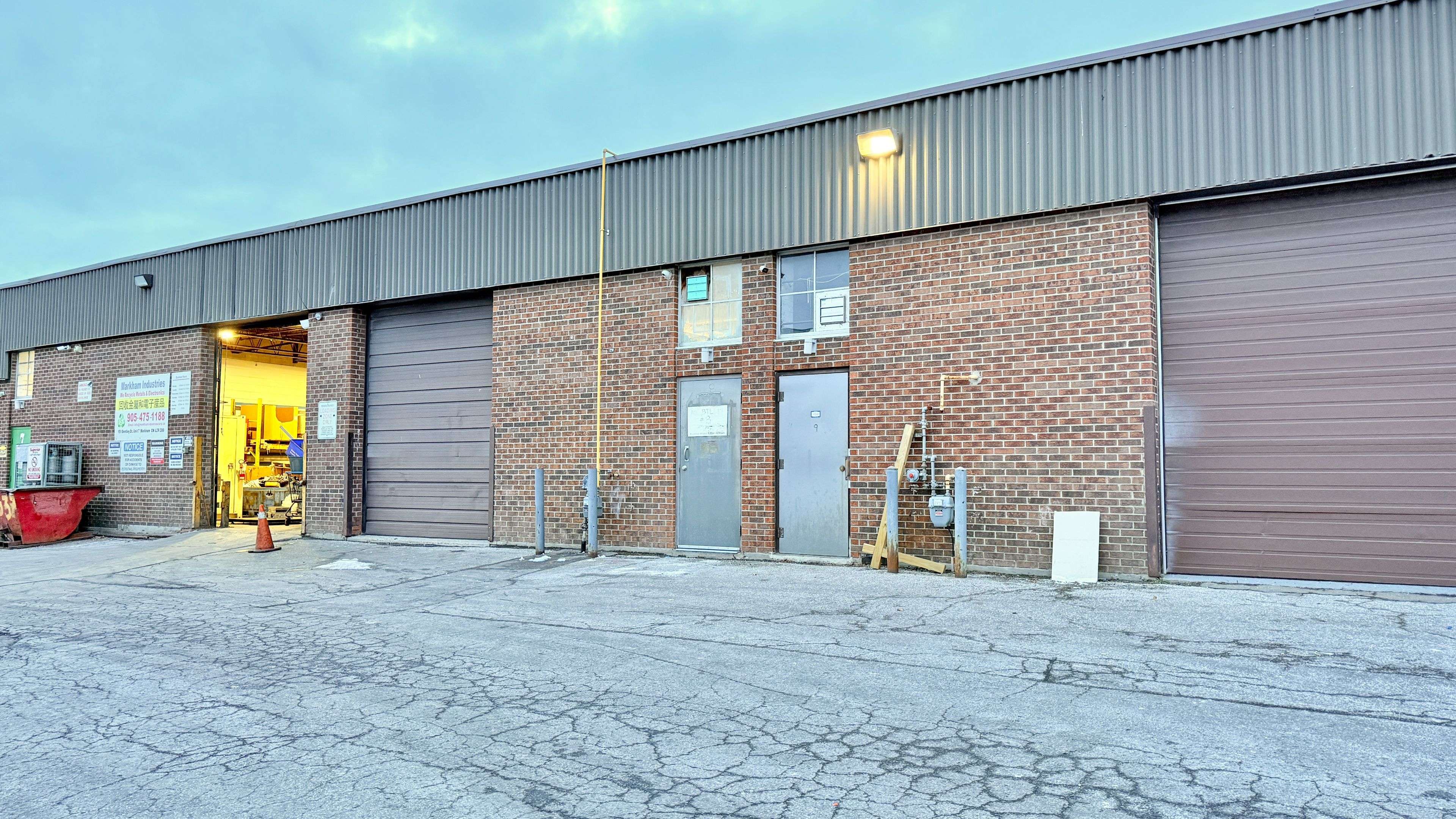 Markham, ON L3R 3X9,151 Bentley ST #8 warehouse