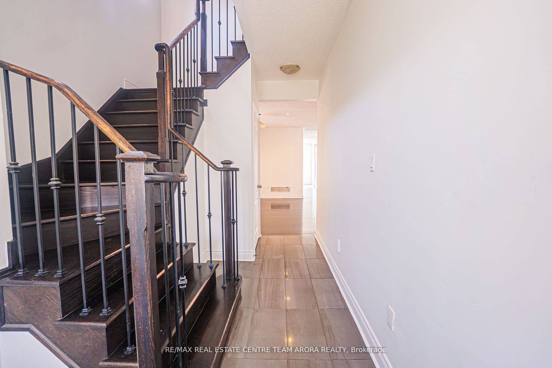 Brampton, ON L6X 5J7,51 Elwin RD