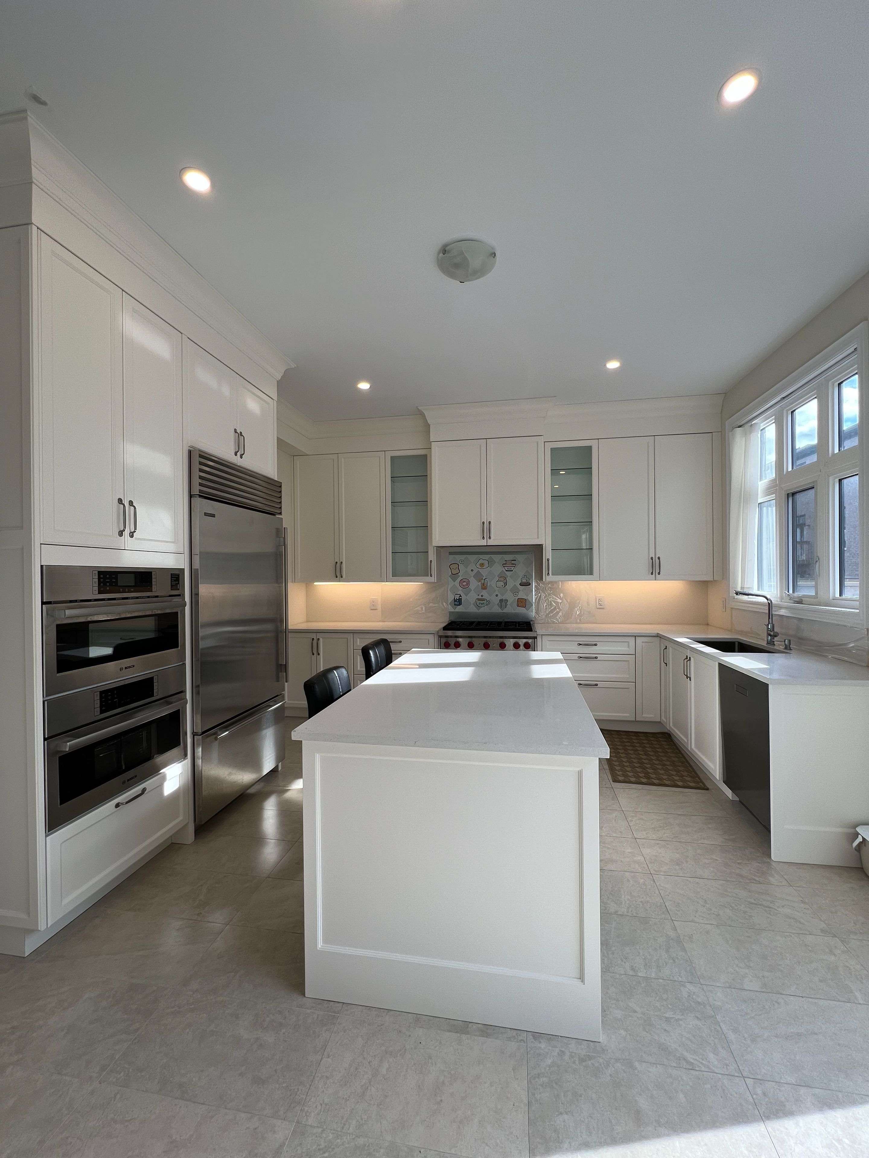 Oakville, ON L6M 5M2,1264 Queens Plate RD