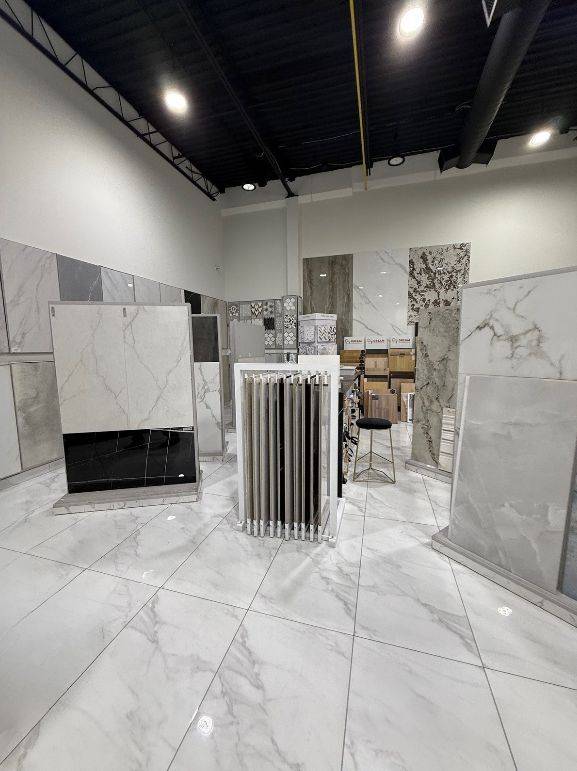 Mississauga, ON L5T 1H3,1215 Meyerside DR #3-4