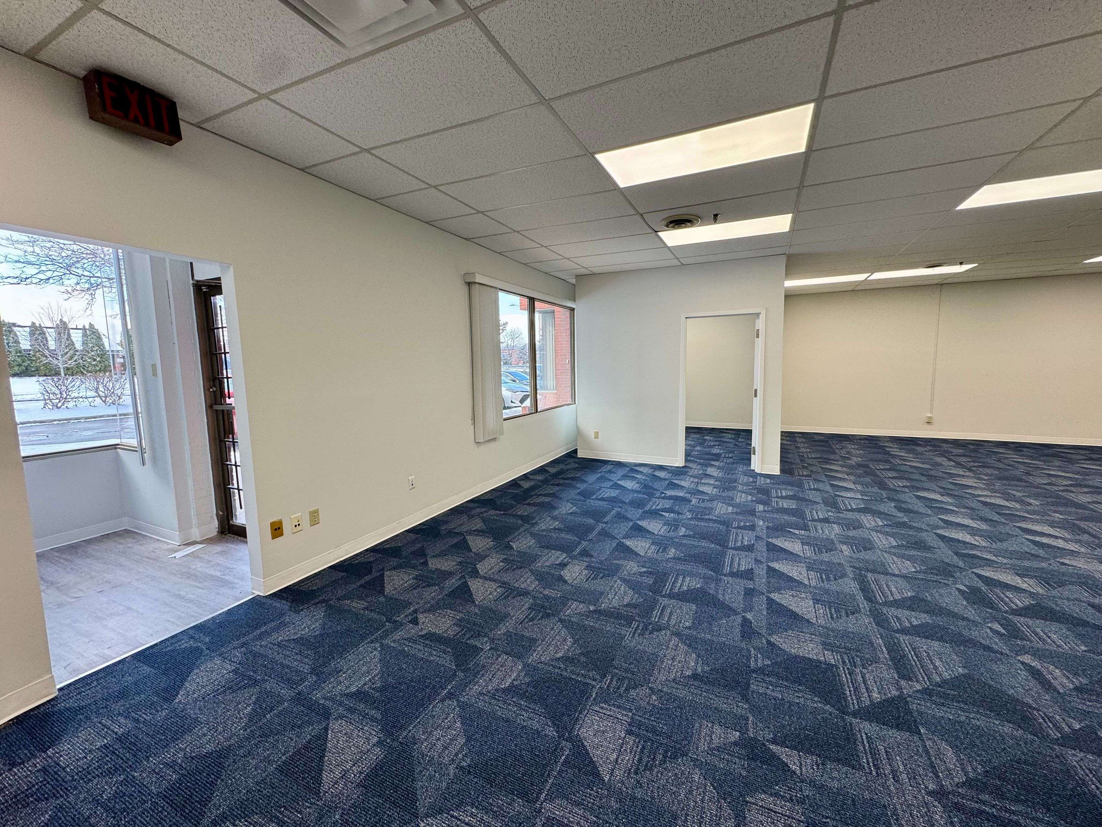 Mississauga, ON L4Z 2E5,400-450 Matheson BLVD E #Unit 14-16