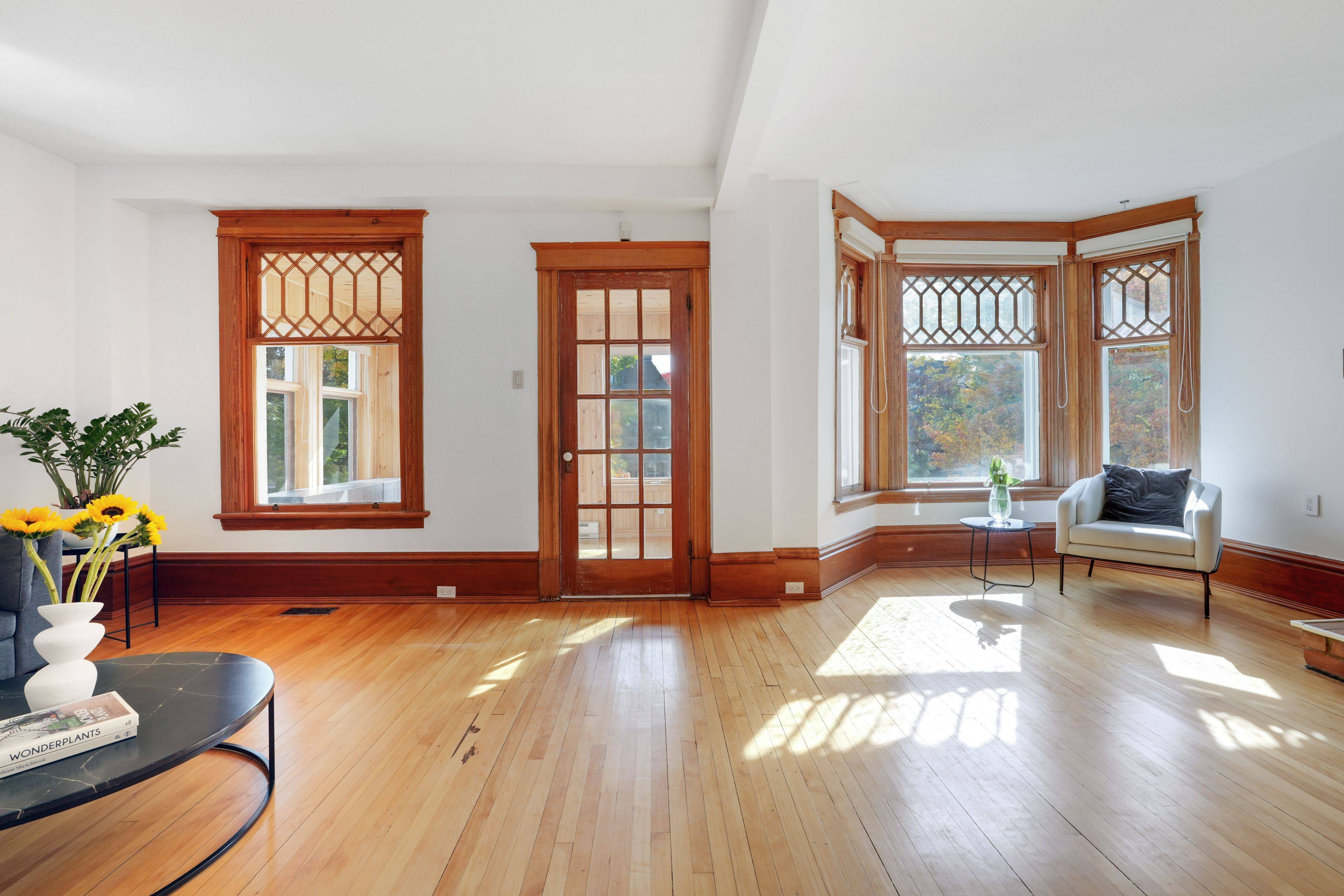 Glebe - Ottawa East And Area, ON K1S 2A4,273 Powell AVE