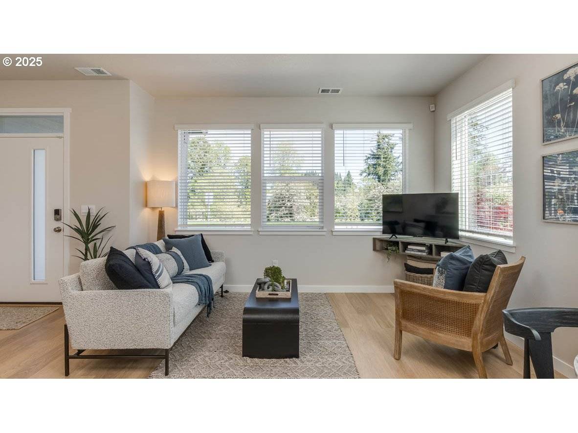 Hillsboro, OR 97123,6434 SE Nasha ST