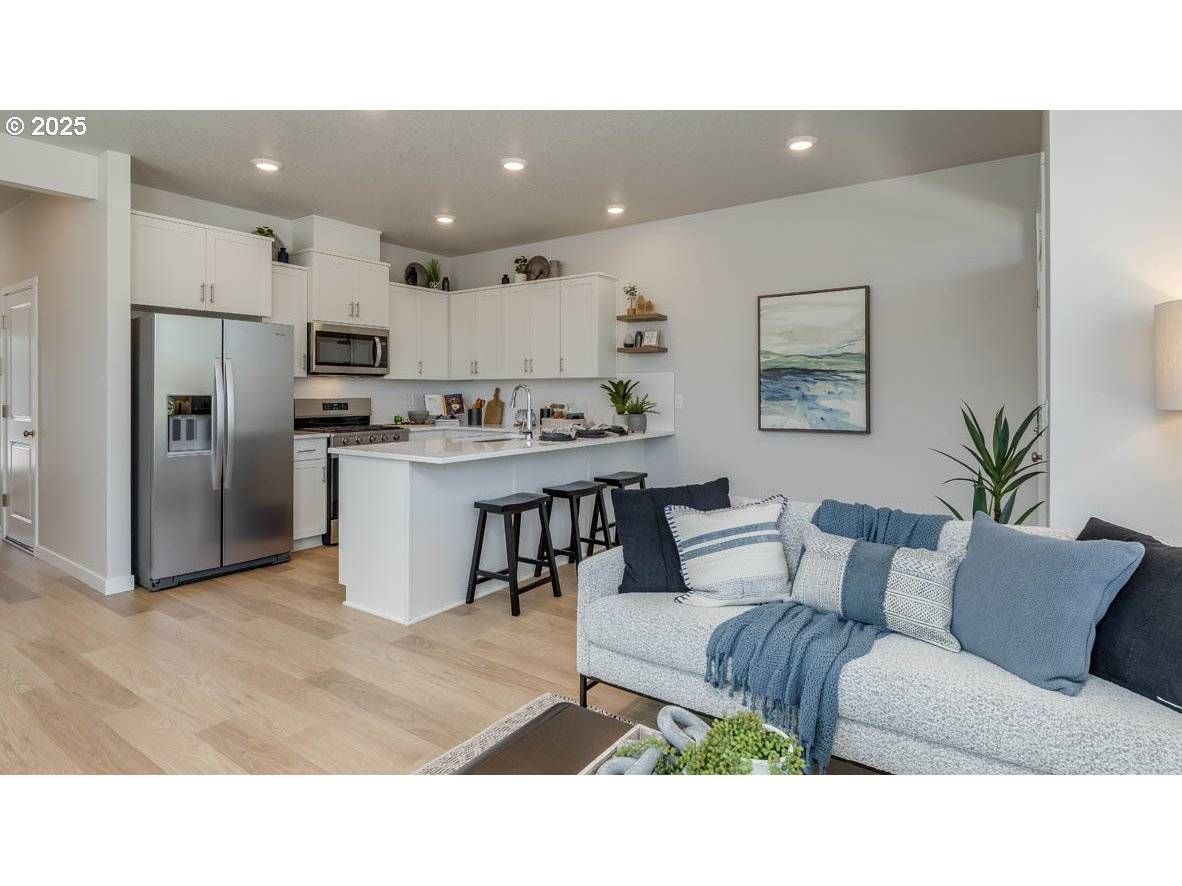 Hillsboro, OR 97123,6434 SE Nasha ST