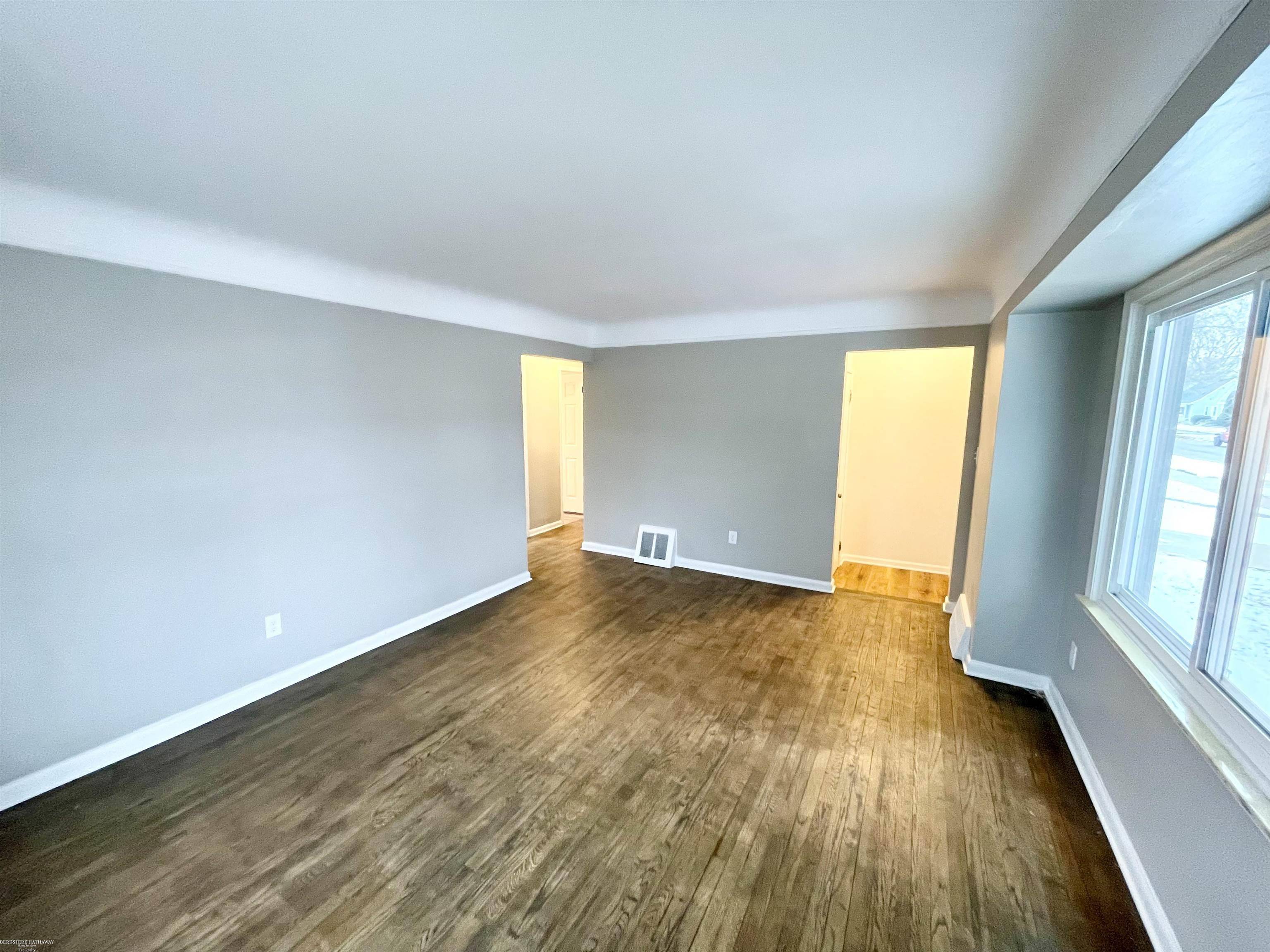 Roseville, MI 48066,16790 Mayfield ST