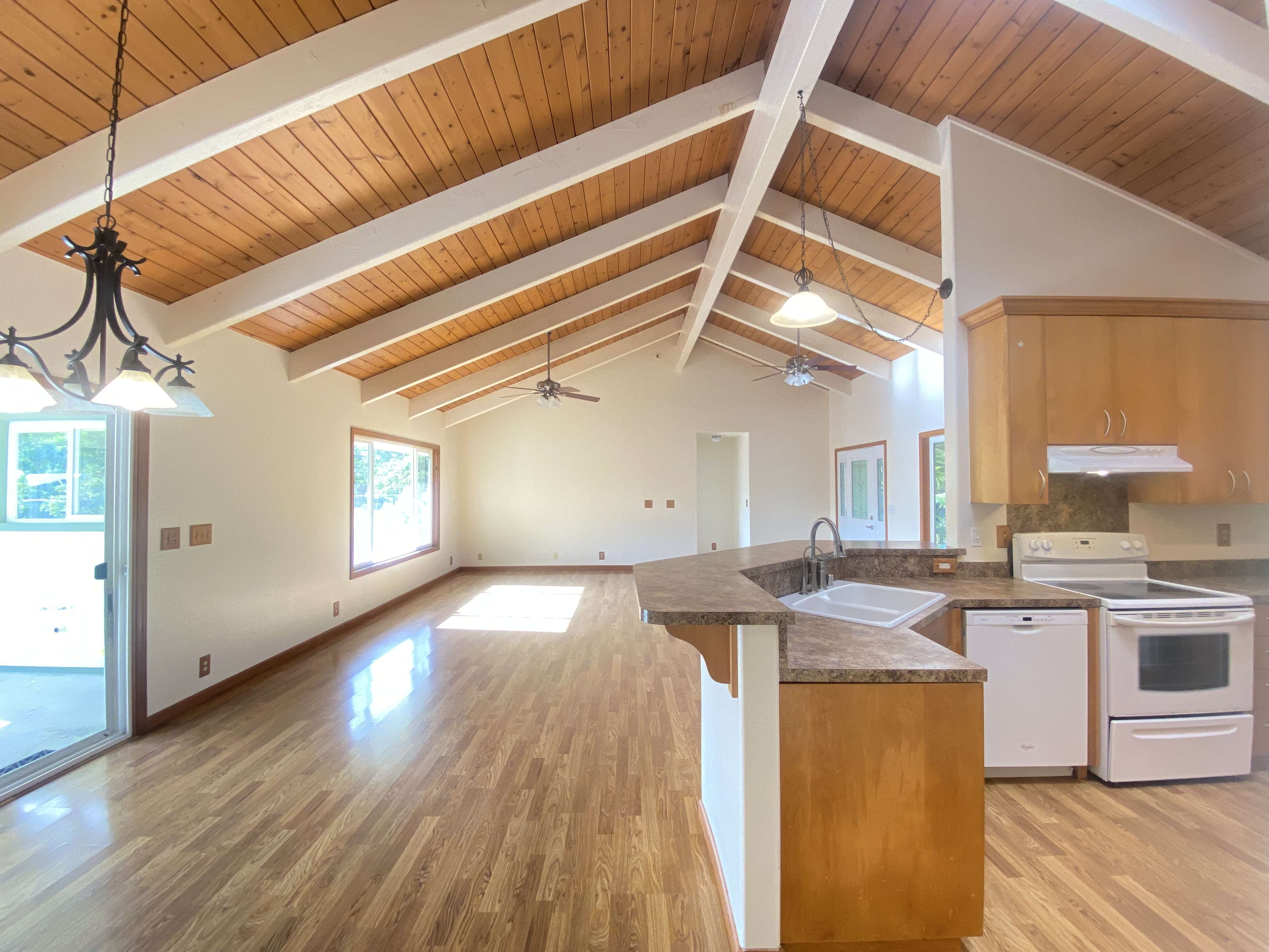 Keaau, HI 96749,15-1386 22ND AVE