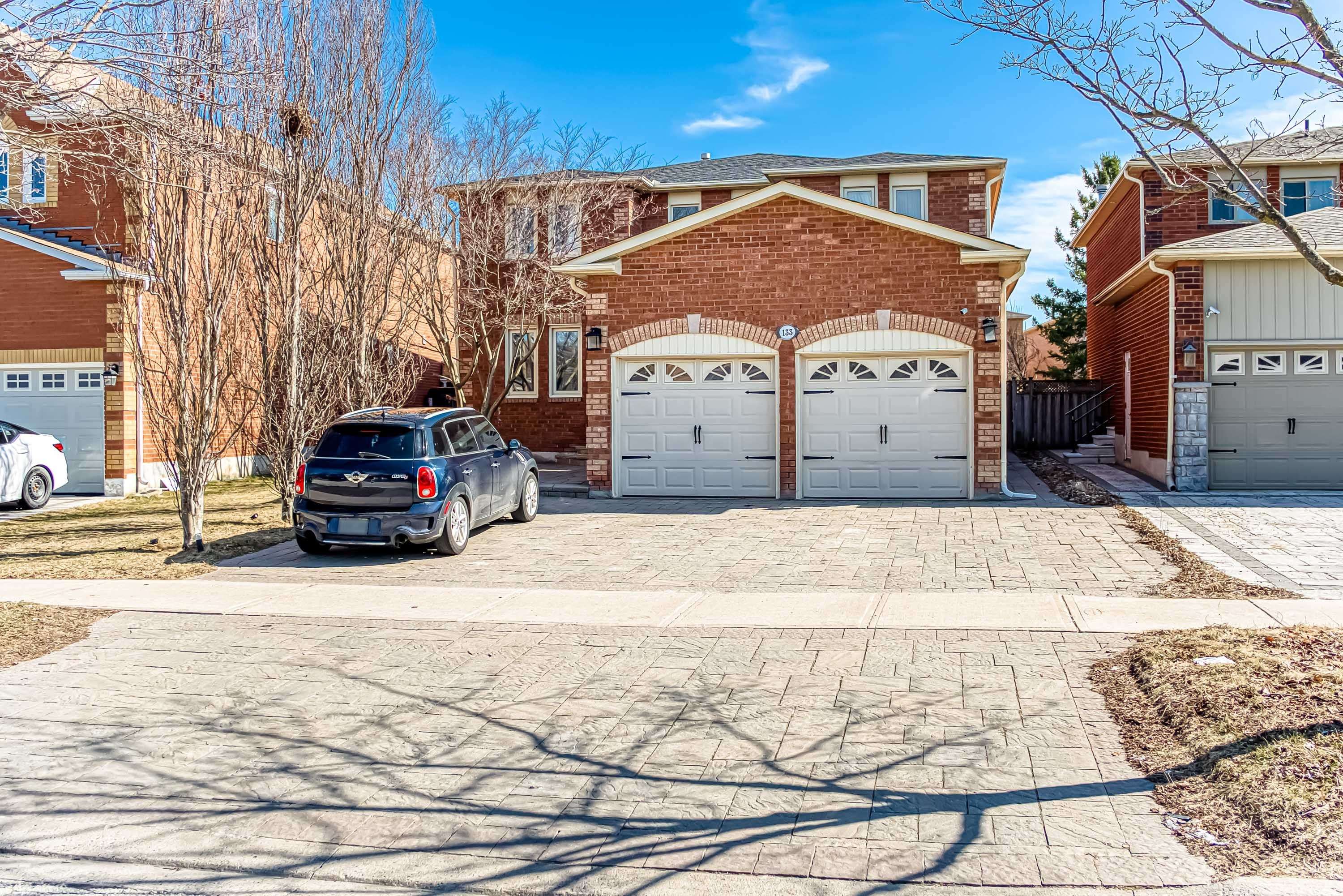 Richmond Hill, ON L4C 9Z6,133 Bernard AVE #Bsmt