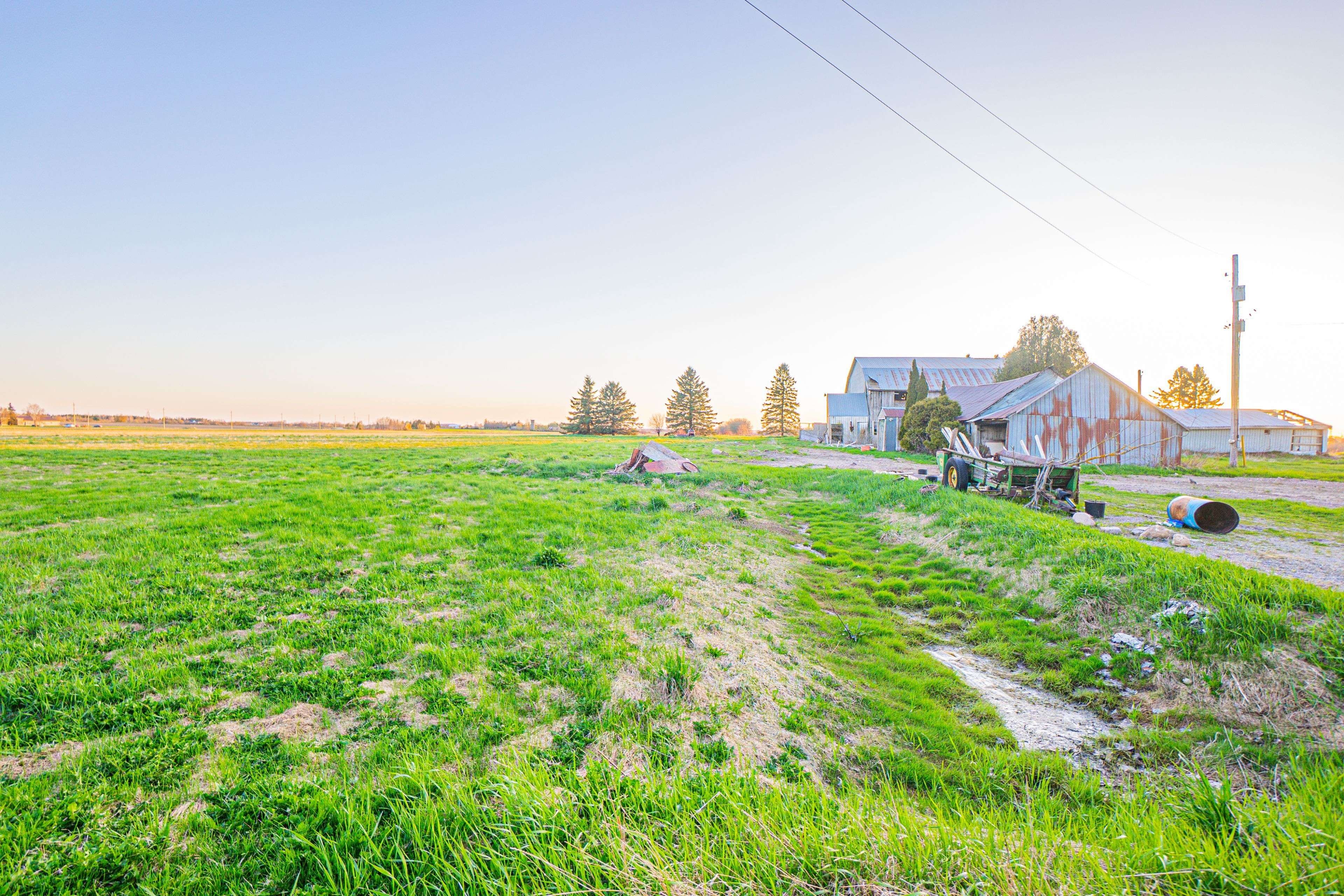 Amaranth, ON L9W 0N1,393330 County RD #12