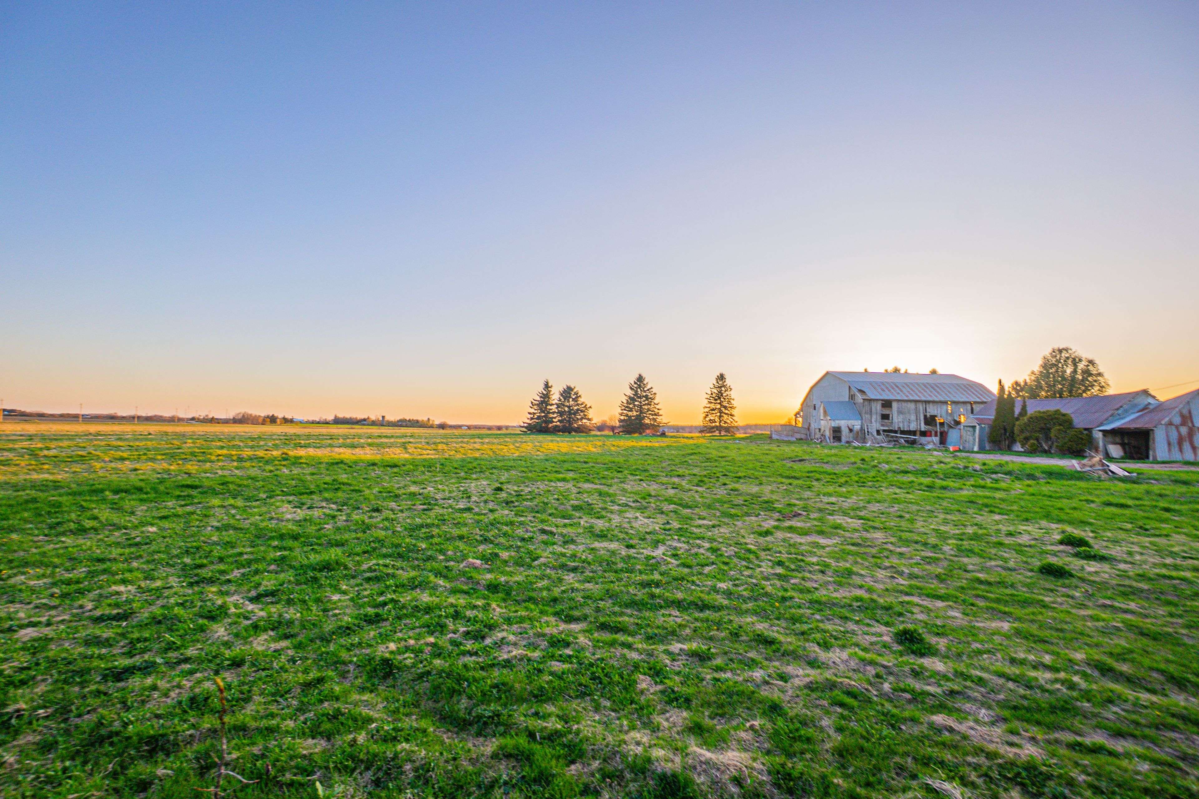 Amaranth, ON L9W 0N1,393330 County RD #12