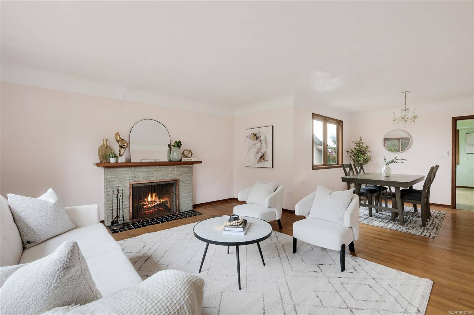 Victoria, BC V8T 3W3,2612 Blackwood St