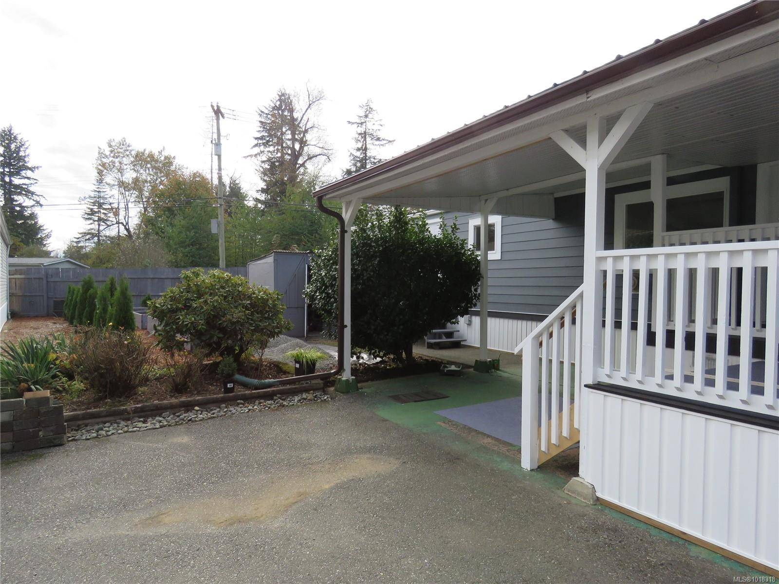 Duncan, BC V9L 4Y9,2885 BOYS Rd #201