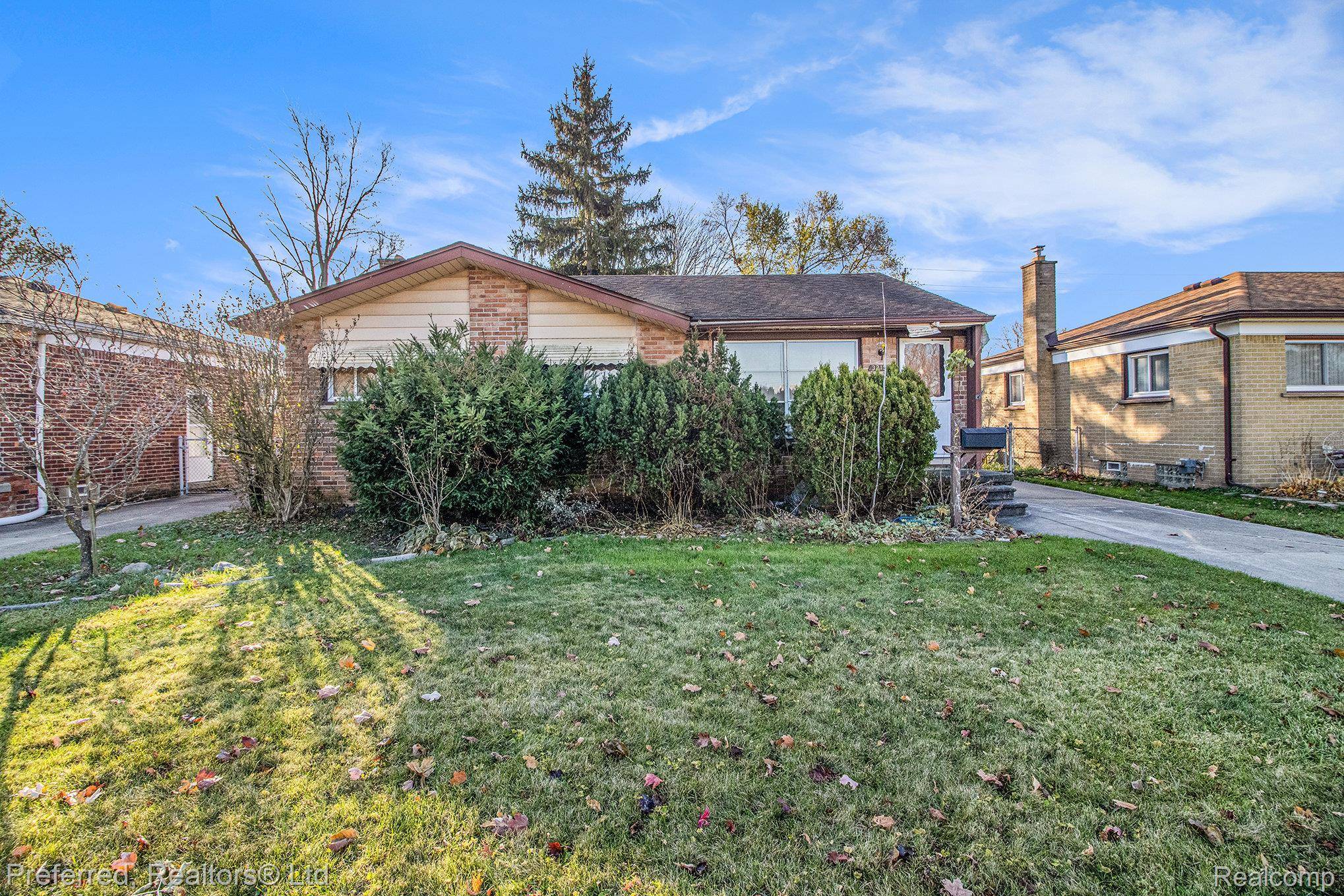 Westland, MI 48186,32151 Grandview AVE