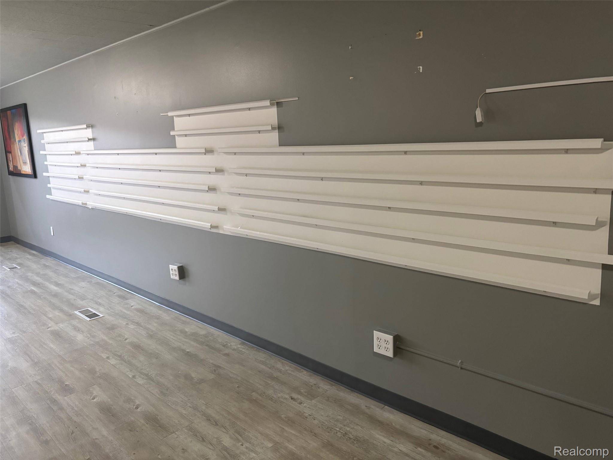 Utica, MI 48317,11195 Hall RD