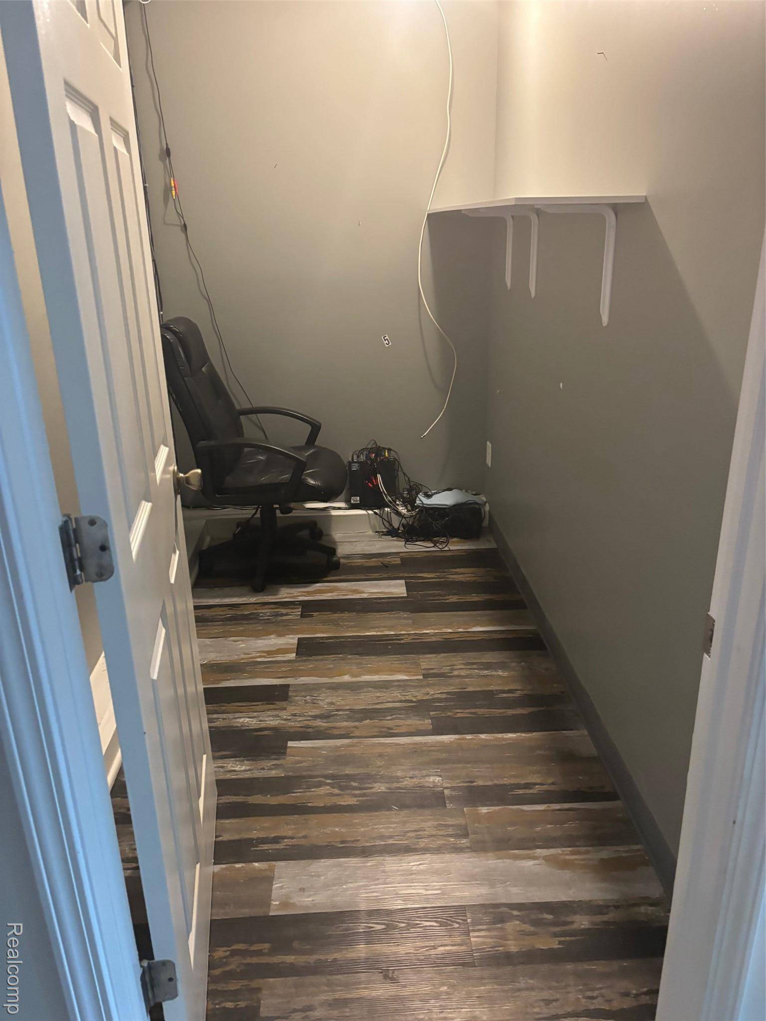 Utica, MI 48317,11195 Hall RD