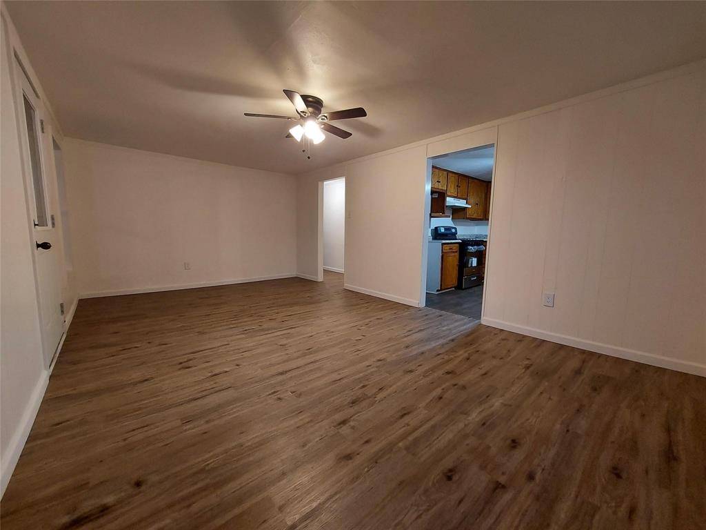 Whitney, TX 76692,606 W Washington Avenue