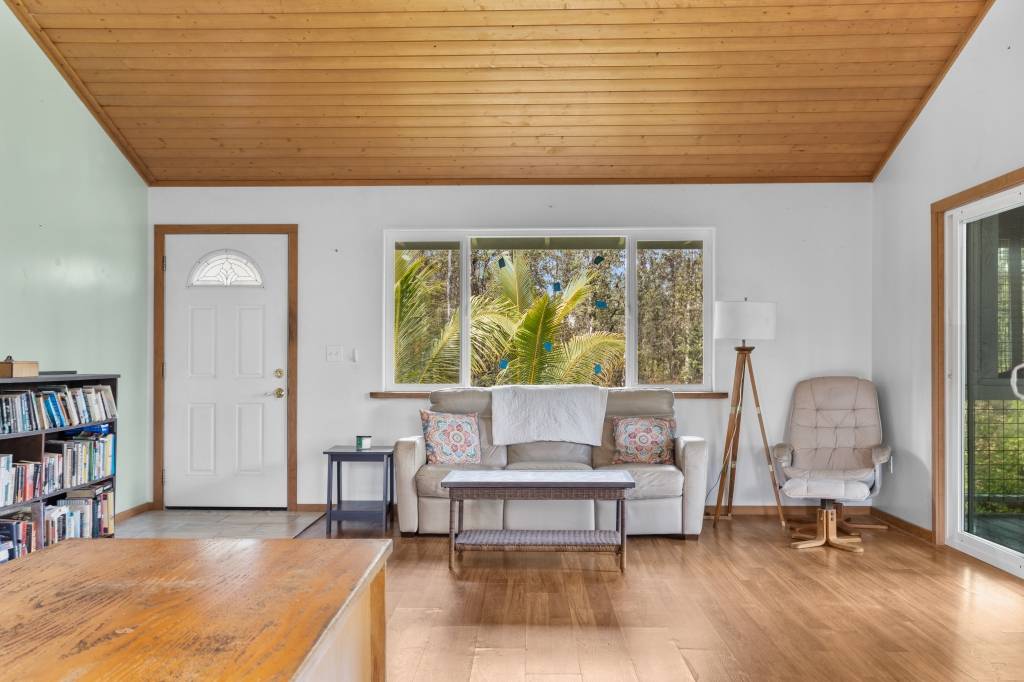 Mountain View, HI 96771,16-2103 OPEAPEA RD