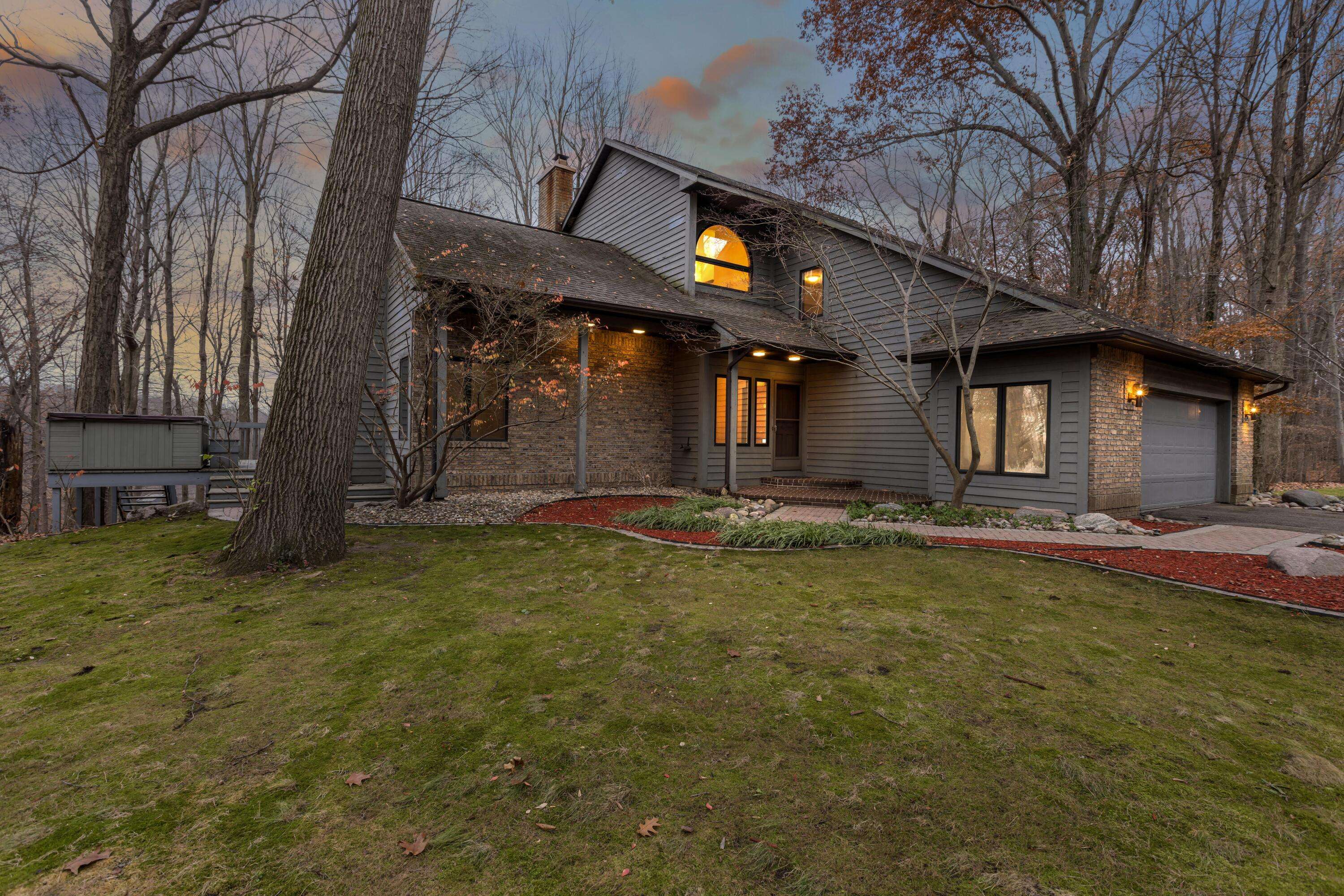 Augusta, MI 49012,15833 E B AVE