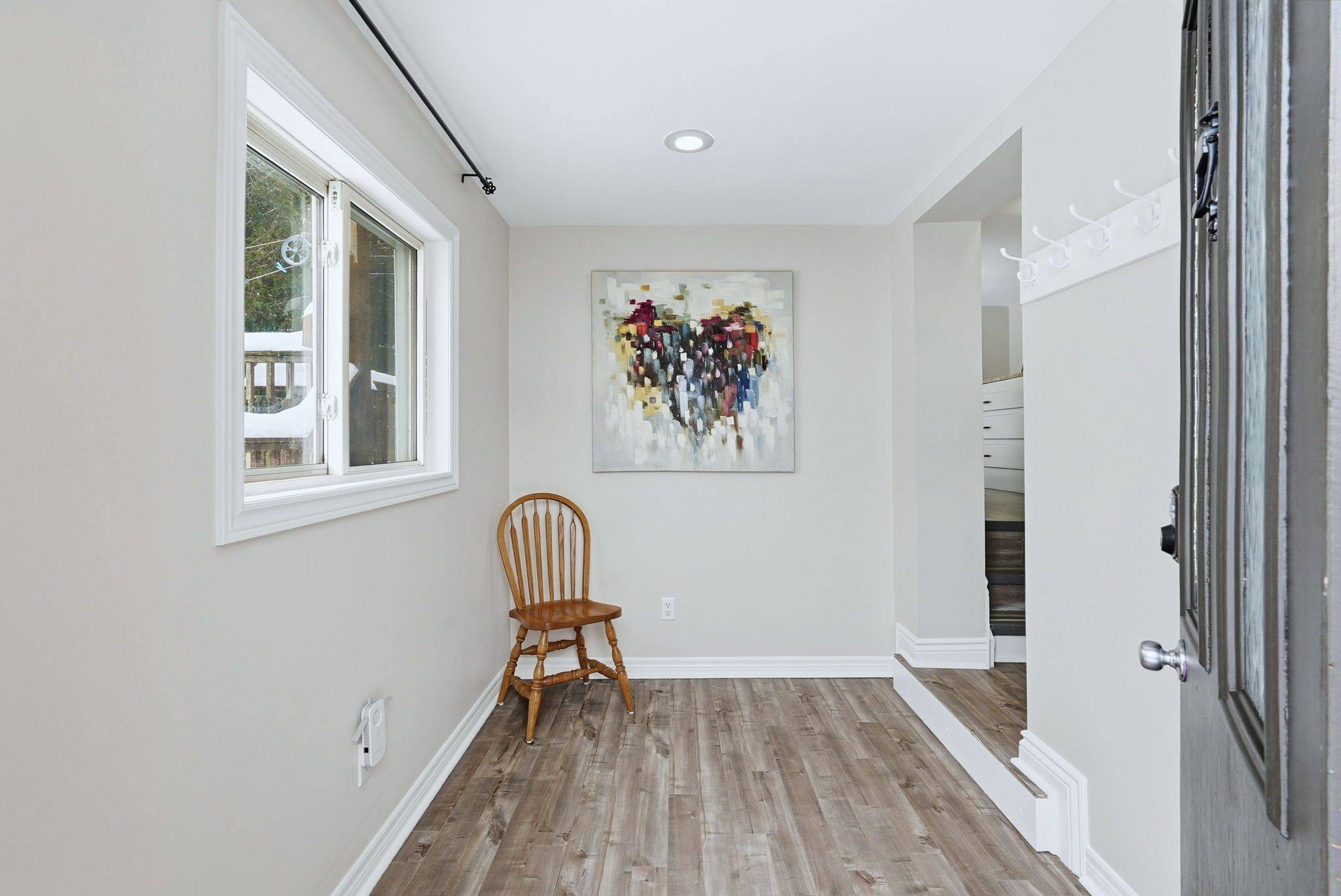 Hanover, ON N4N 2K3,883 7th AVE