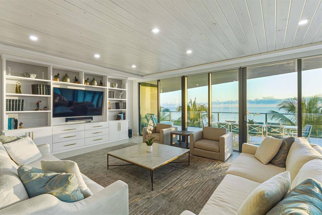 Pompano Beach, FL 33062,730 N Ocean Blvd #404