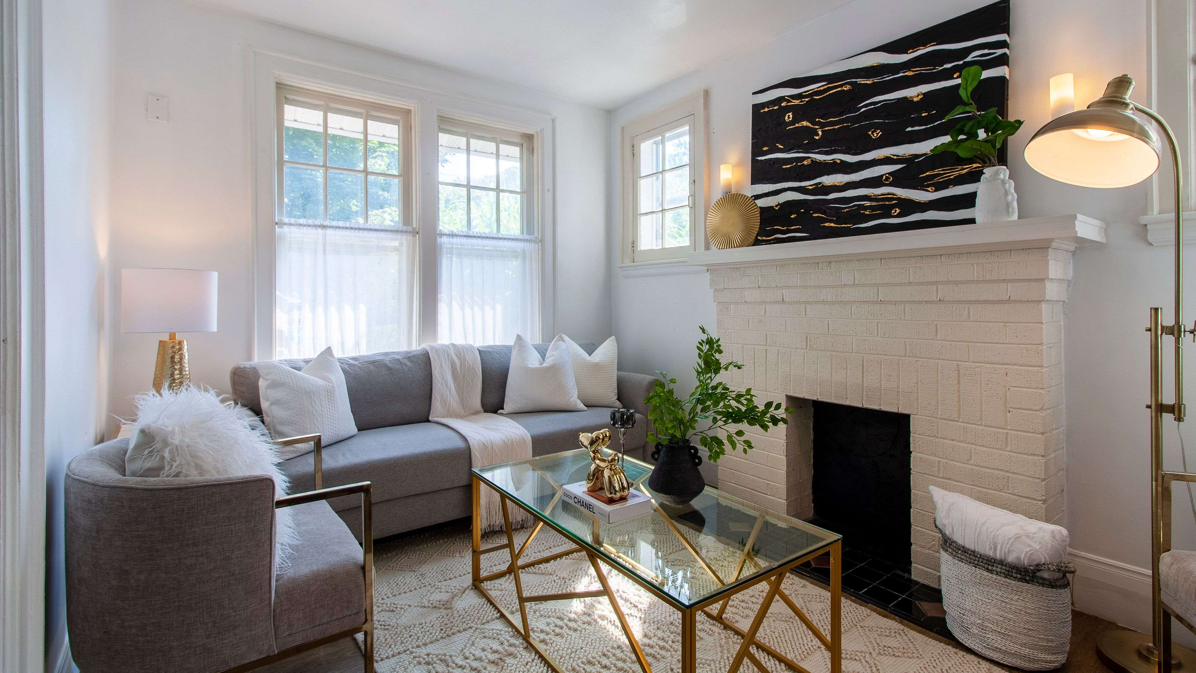 London East, ON N6B 2Z8,605 Maitland ST