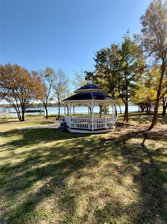 Quinlan, TX 75474,2749 Waters Edge