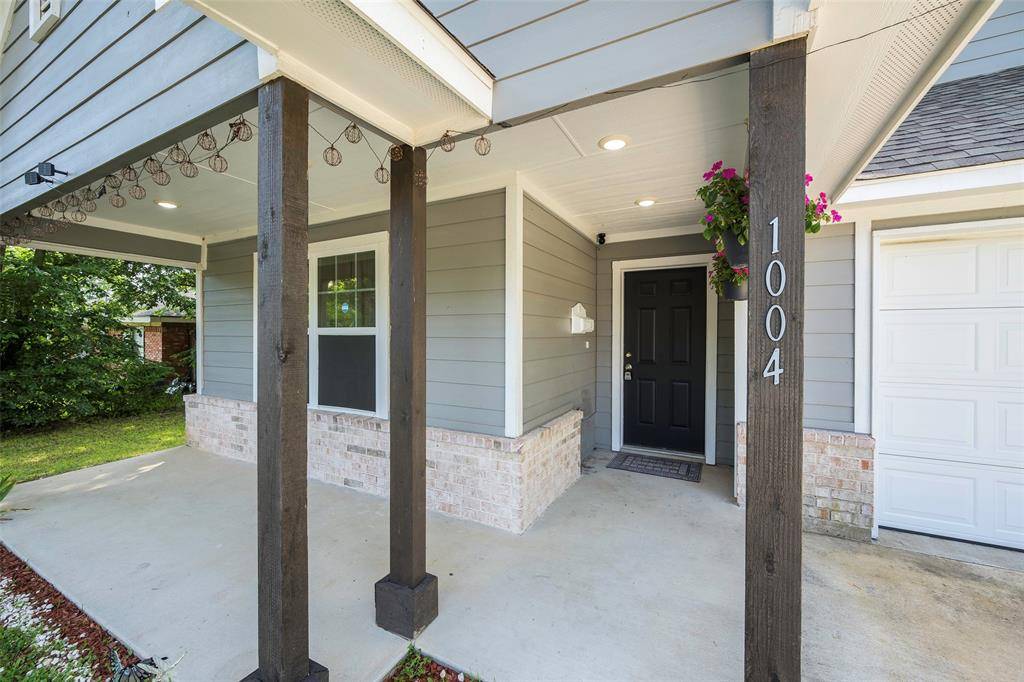 Terrell, TX 75160,1004 San Jacinto Street