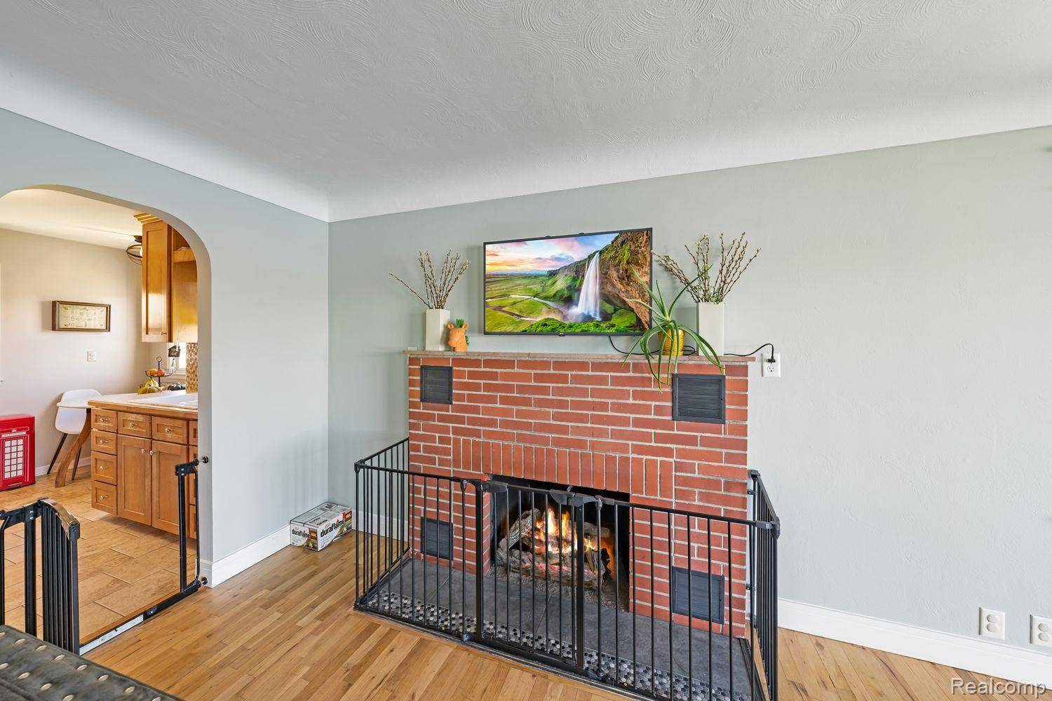 Linden, MI 48451,5060 ISLAND VIEW DR