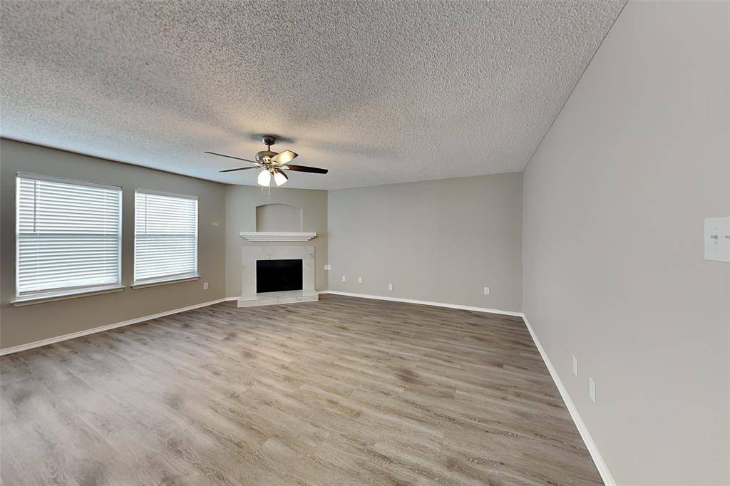 Arlington, TX 76018,5719 Creekhollow Drive