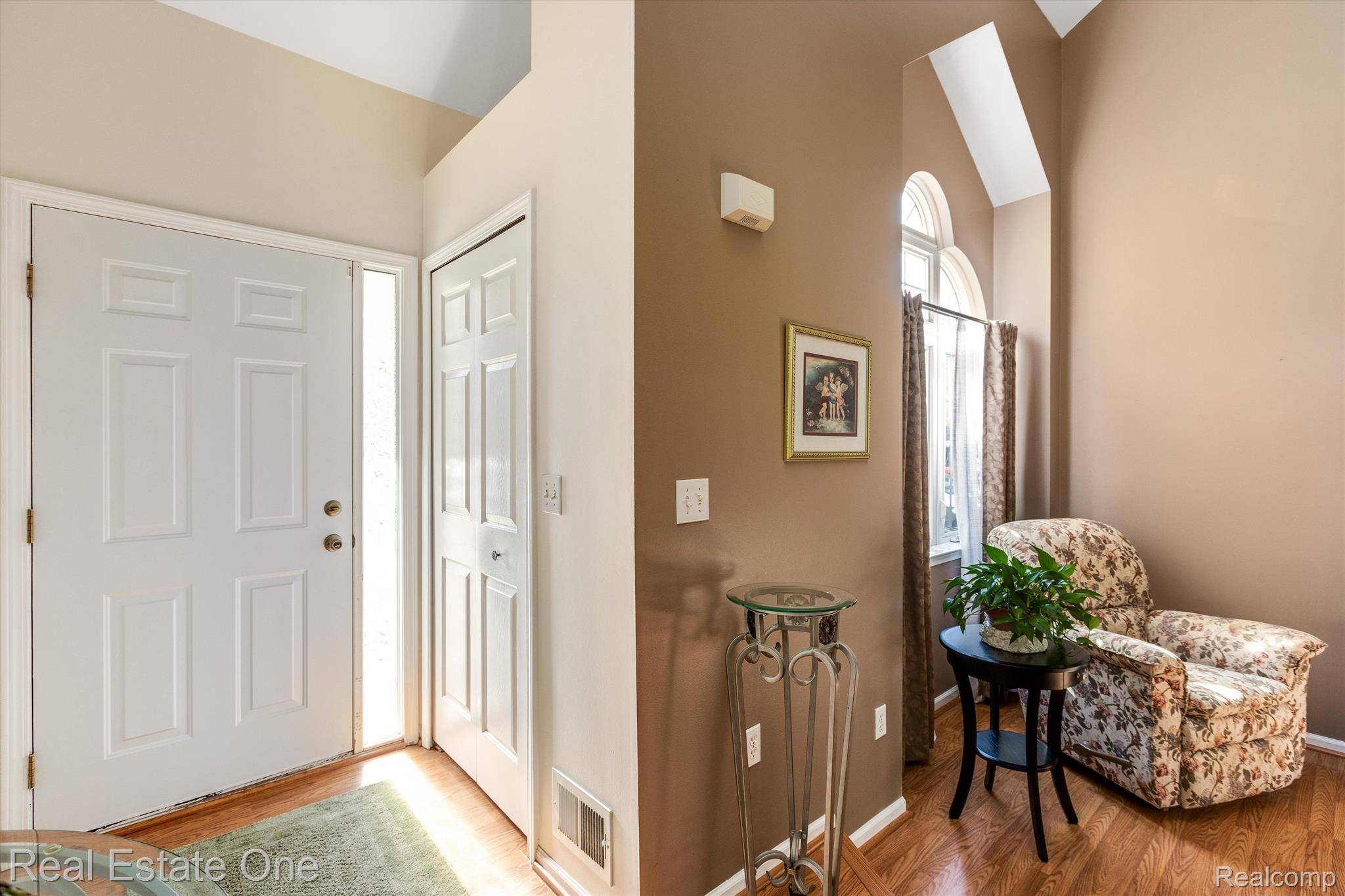 Wixom, MI 48393,383 NATURES COVE #38