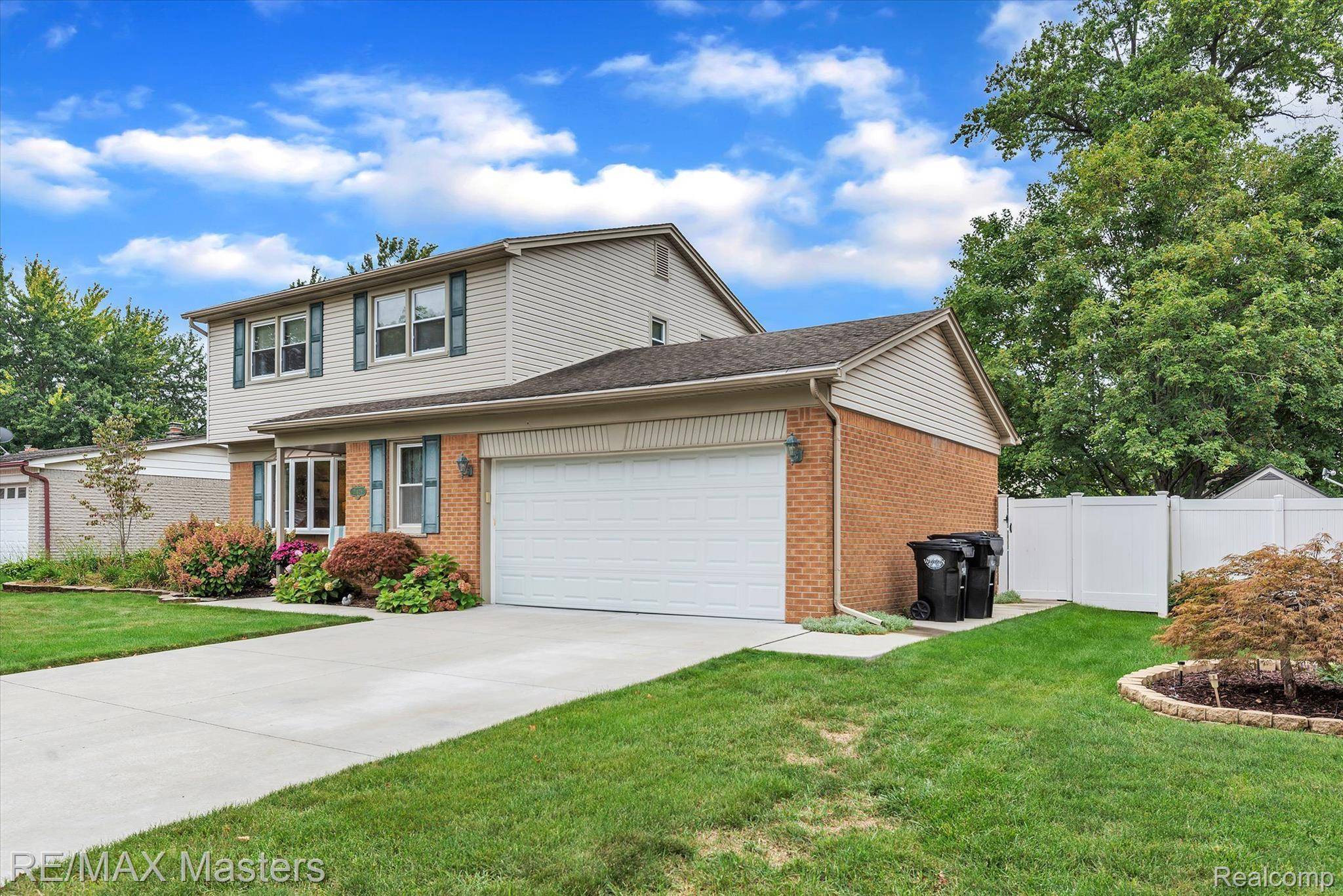 Woodhaven, MI 48183,21428 DANBURY ST