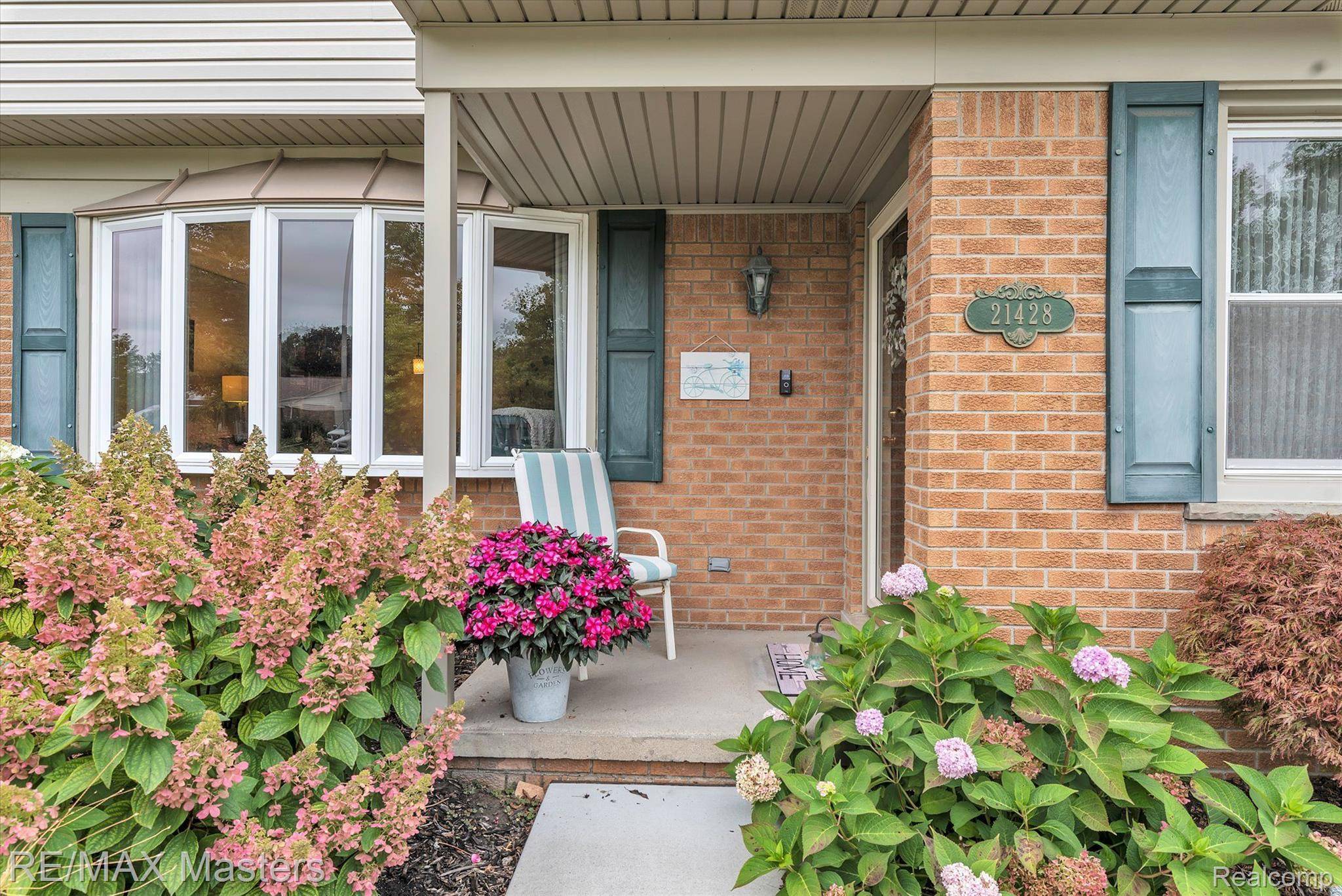 Woodhaven, MI 48183,21428 DANBURY ST