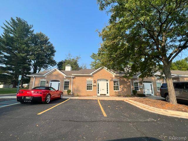 Rochester Hills, MI 48307,2550 S ROCHESTER RD