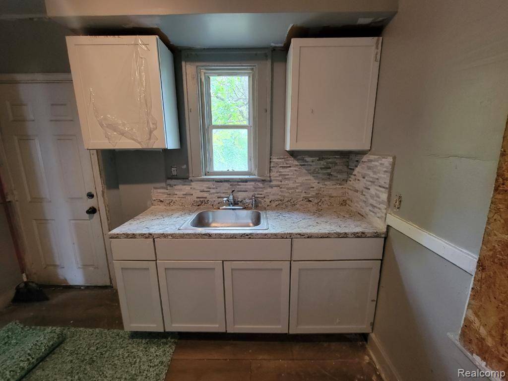 Detroit, MI 48224,9300 MCKINNEY ST