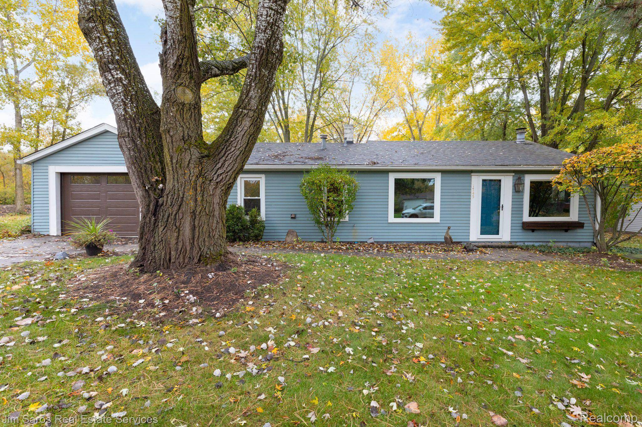 Rochester Hills, MI 48309,1745 JUNE AVE