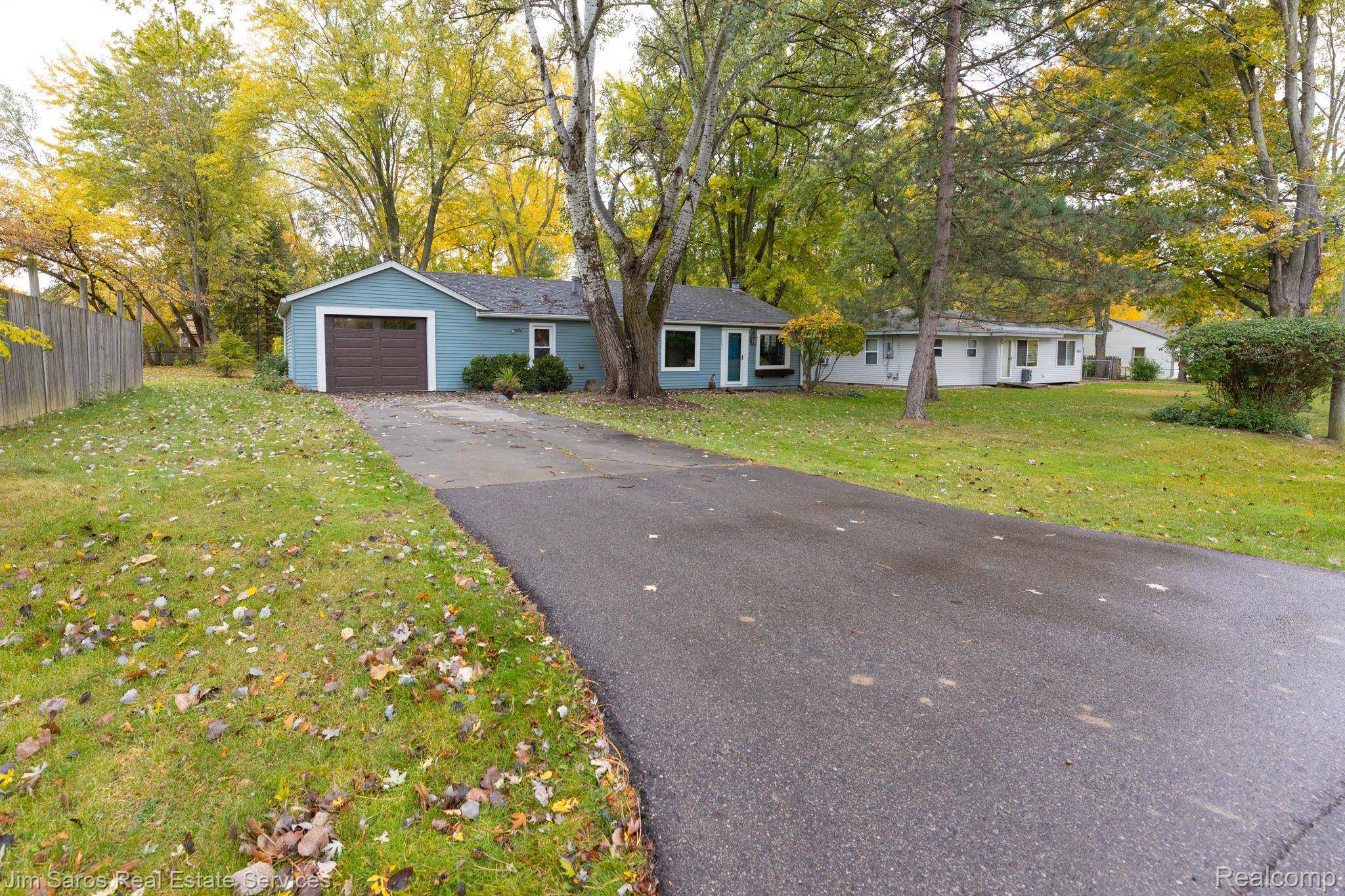 Rochester Hills, MI 48309,1745 JUNE AVE