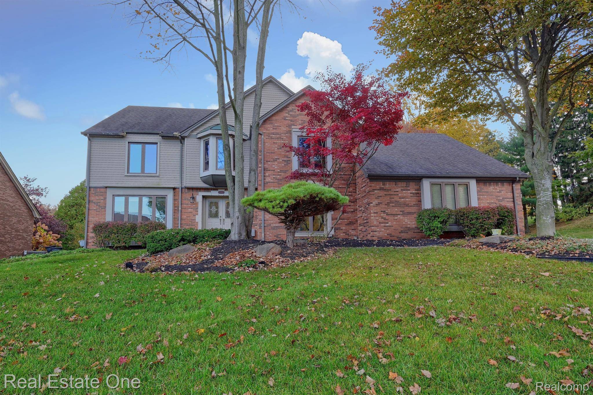 Rochester Hills, MI 48309,1249 SPRINGWOOD CT