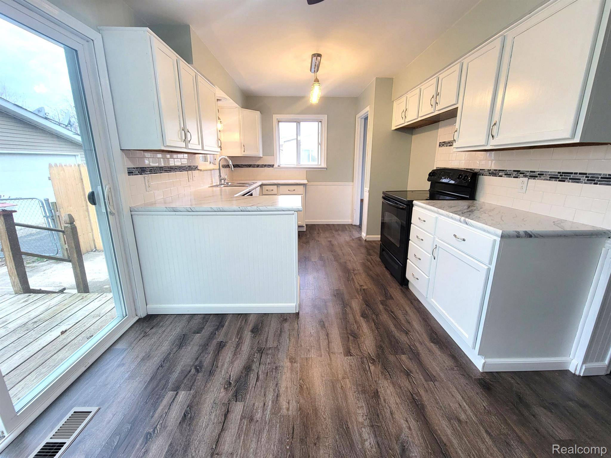 Linden, MI 48451,515 ALDRICH ST