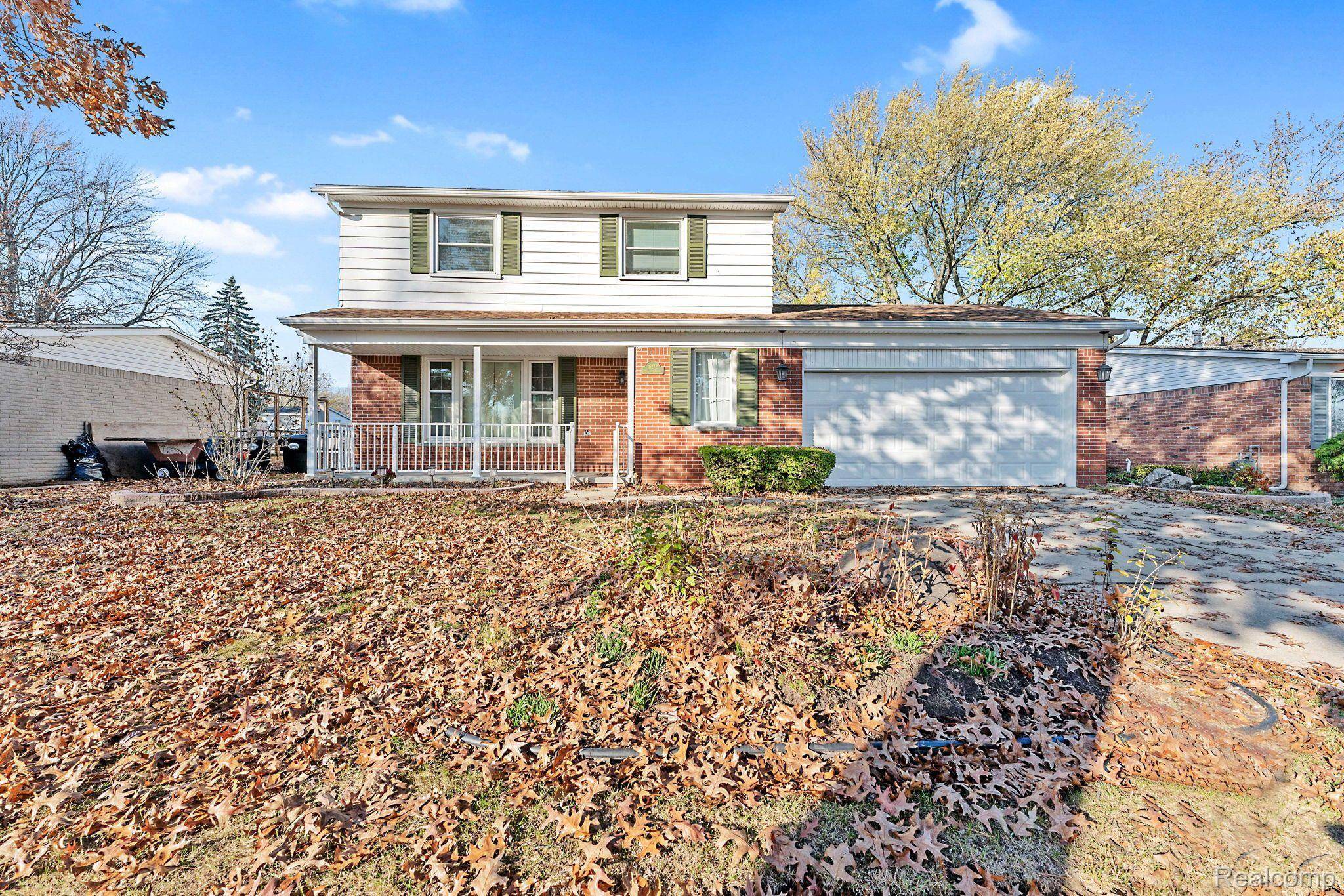 Woodhaven, MI 48183,16272  Woodland St