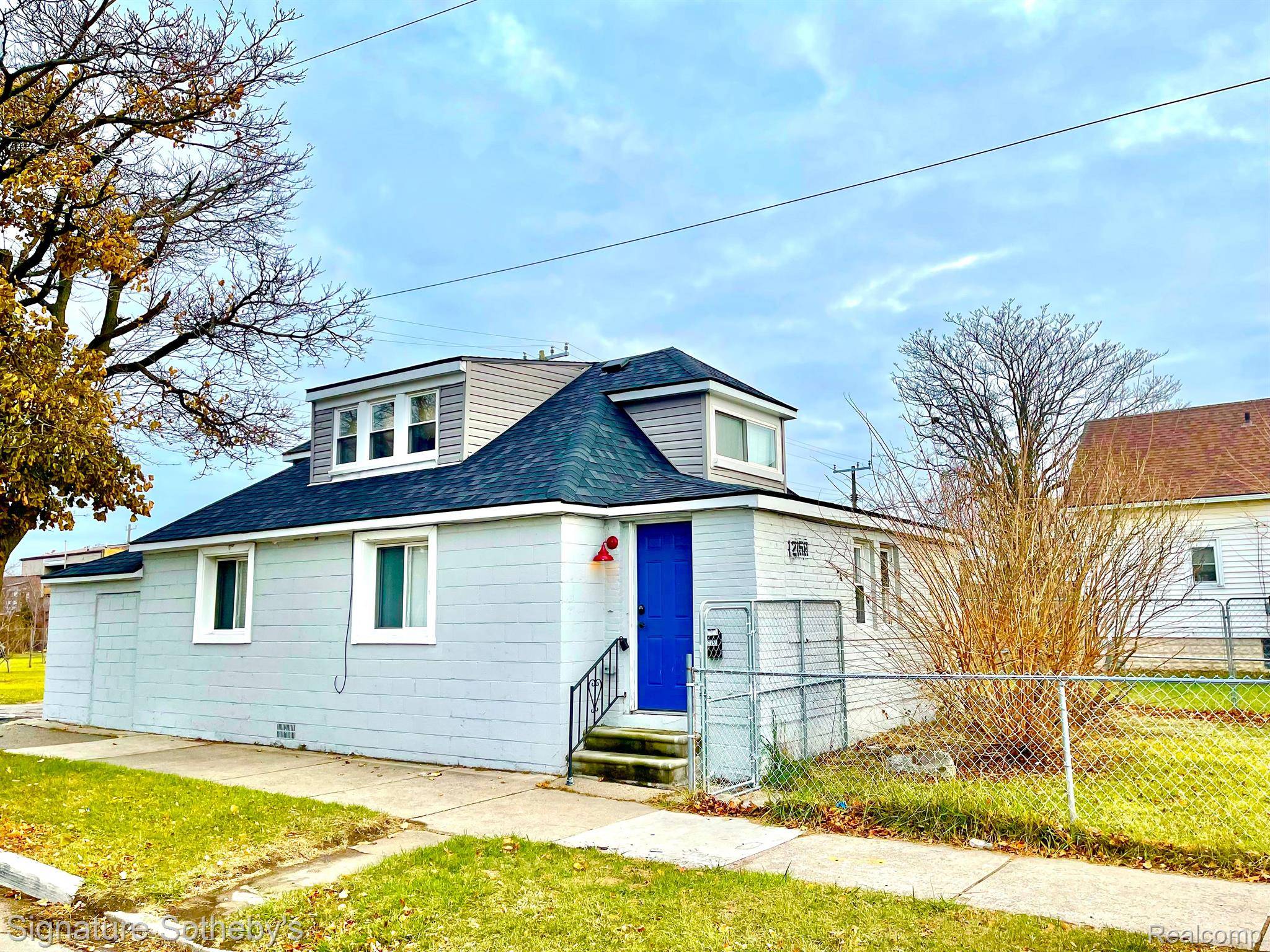 Hamtramck, MI 48212,12158 NAGEL ST