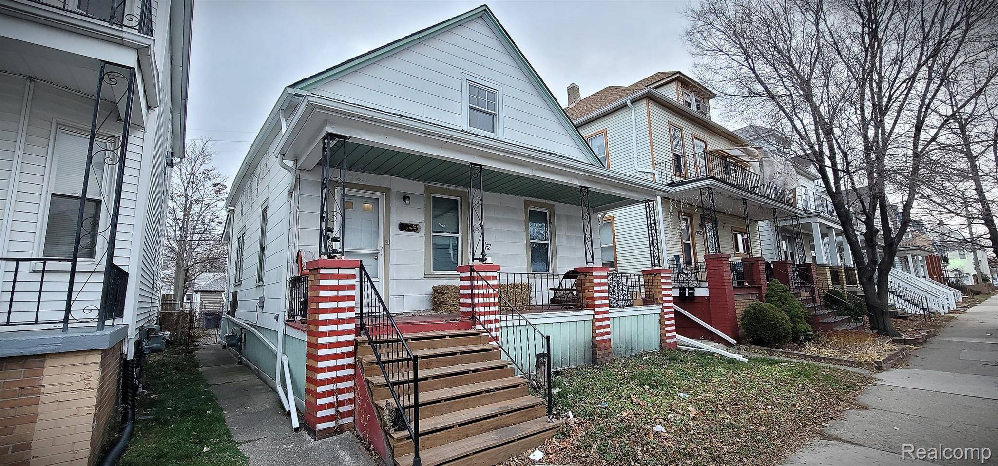 Hamtramck, MI 48212,9633 GALLAGHER ST