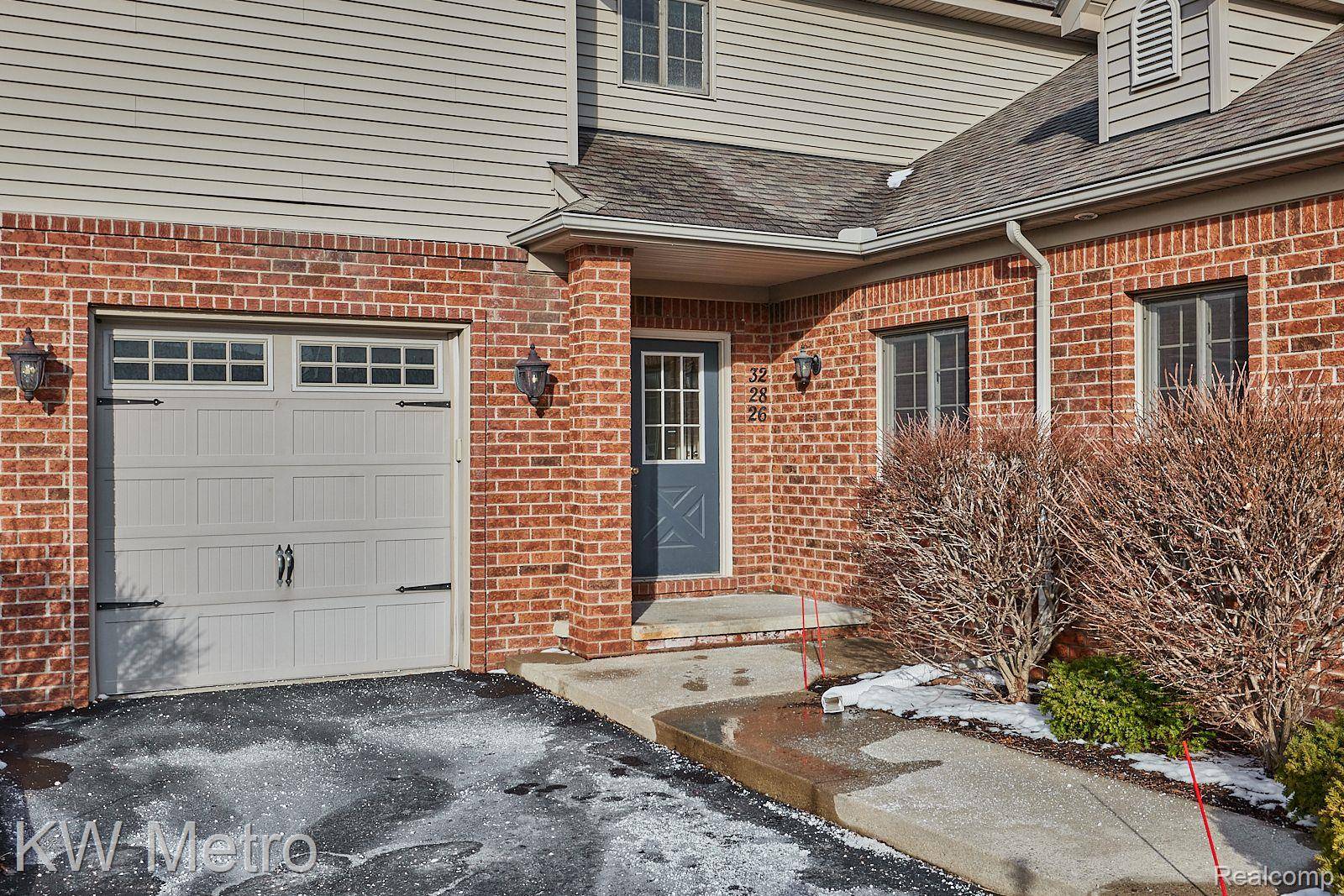 Clawson, MI 48017,26 HIGHLAND AVE