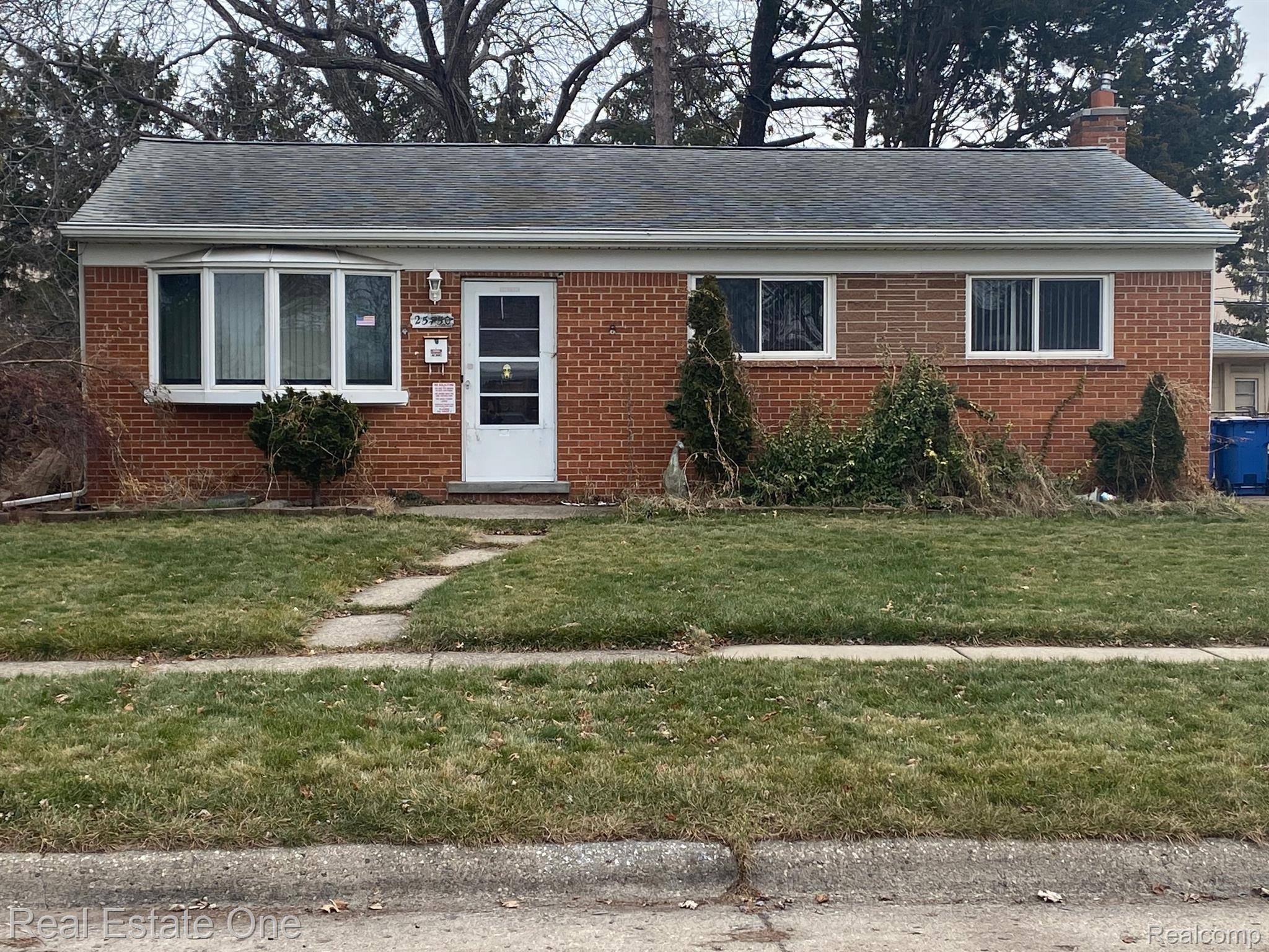 MI 48089,25750 GUNSTON AVE