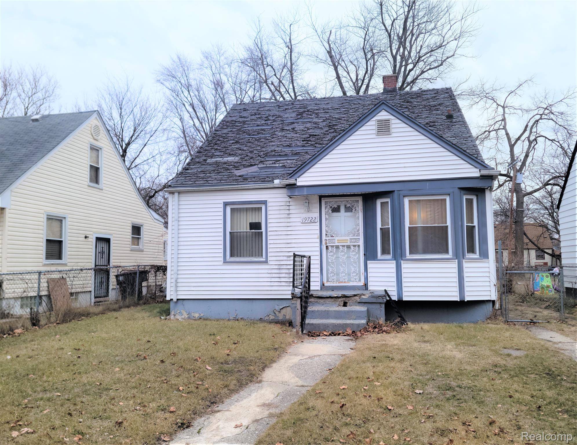 Detroit, MI 48219,19722 AVON AVE