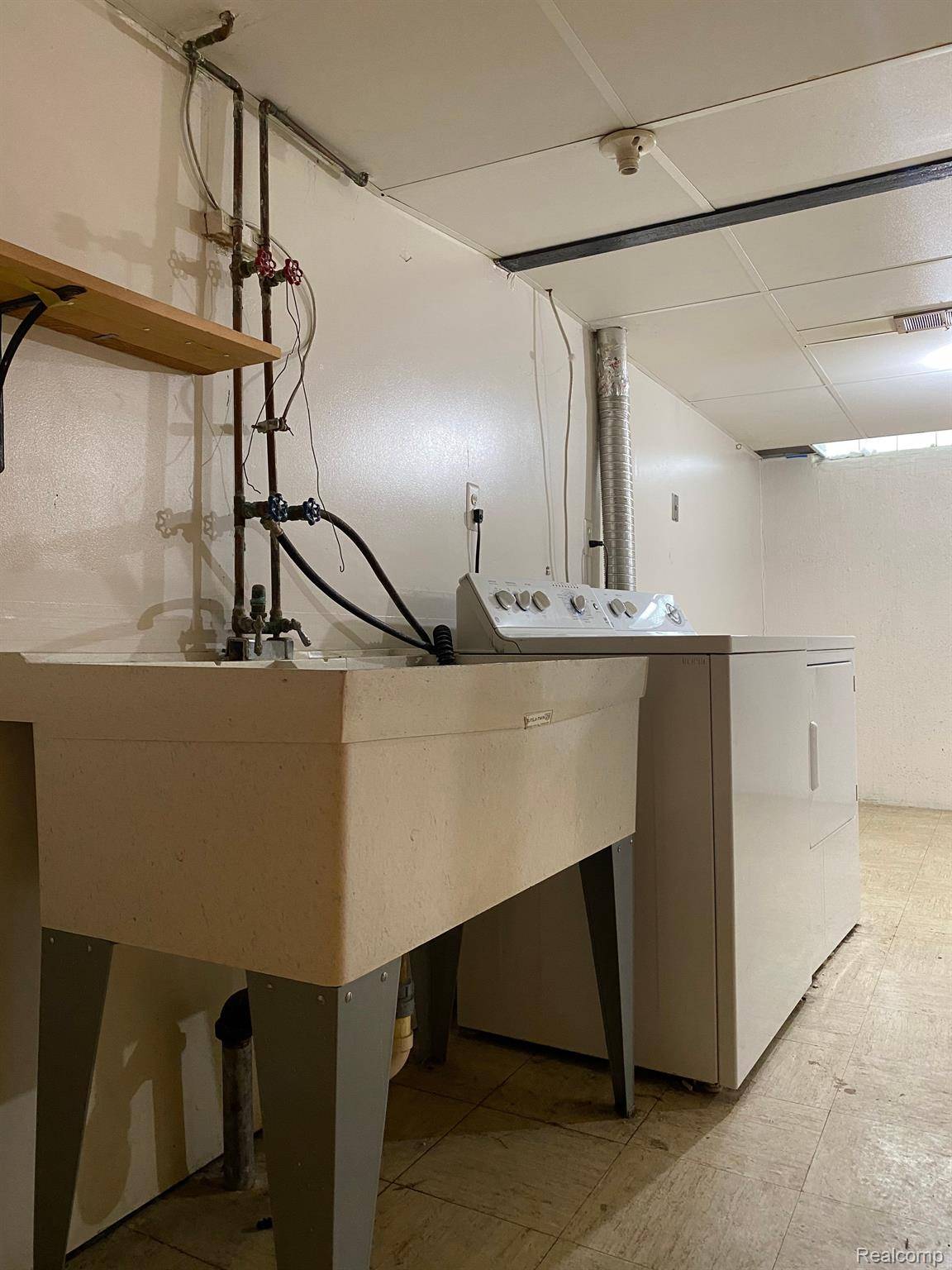 St. Clair Shores, MI 48082,22548 Masonic BLVD #3