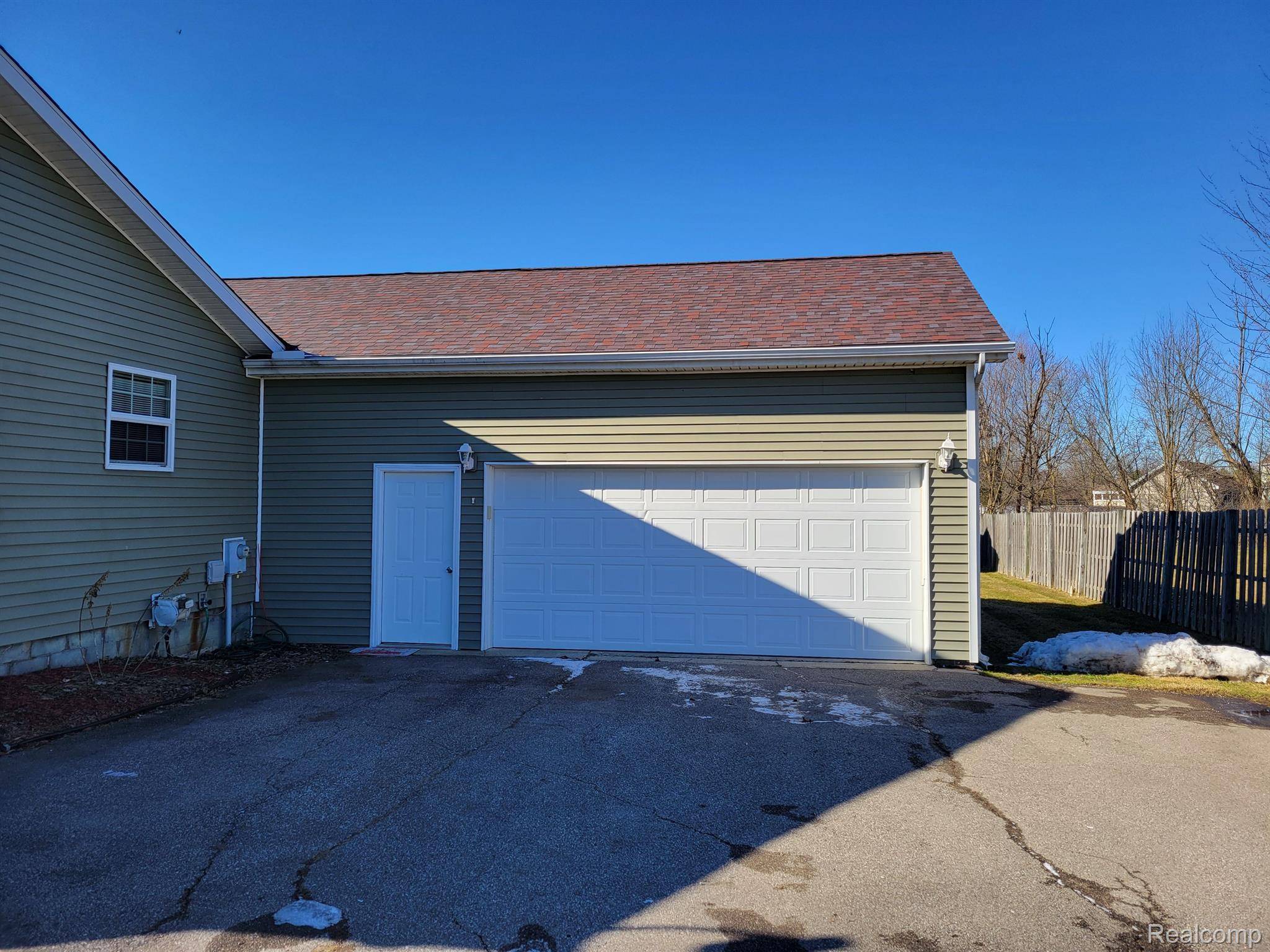 Flint, MI 48532,1176 S MORRISH RD